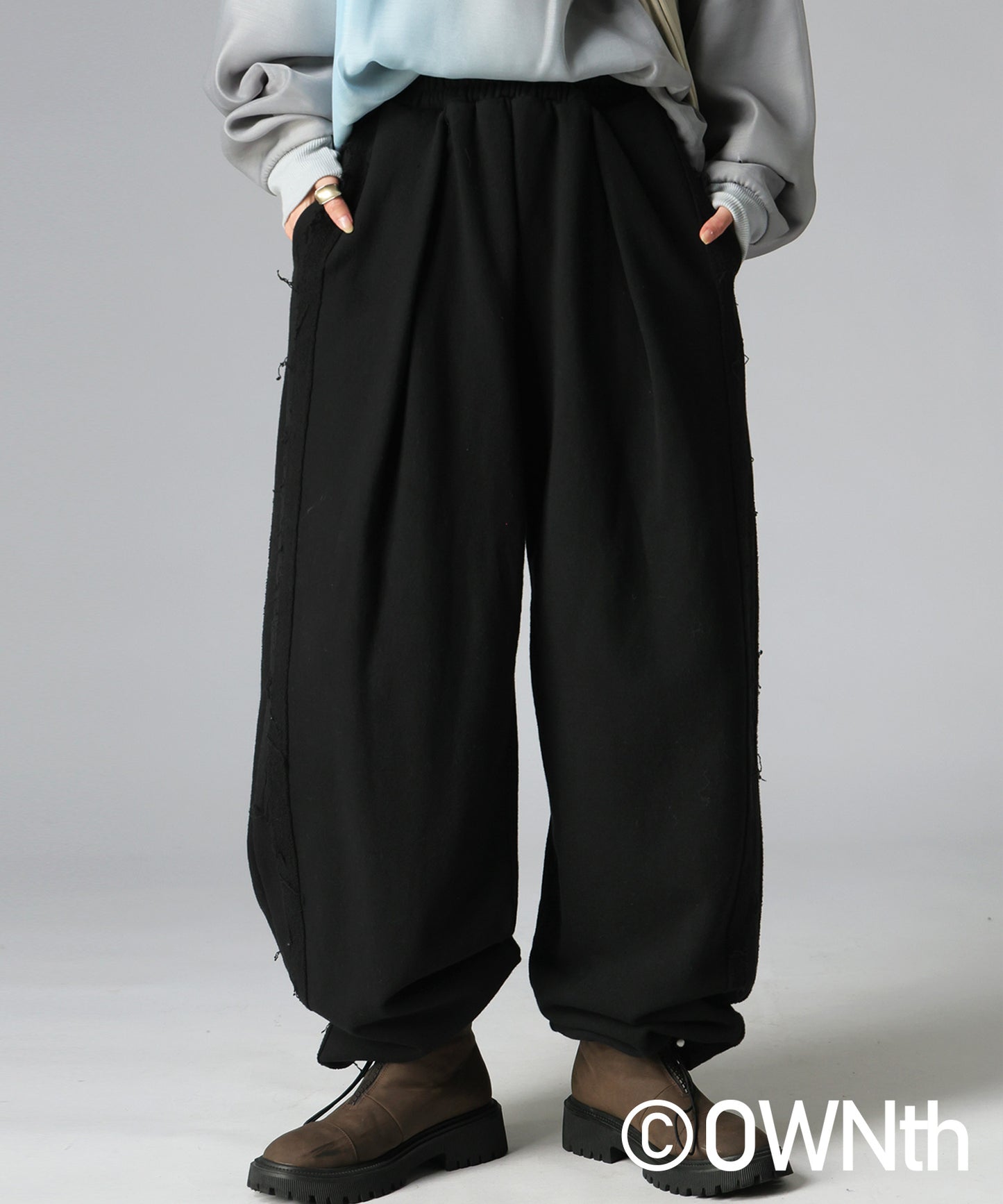OWNth Side-Lined Fleece Sweatpants Ladies