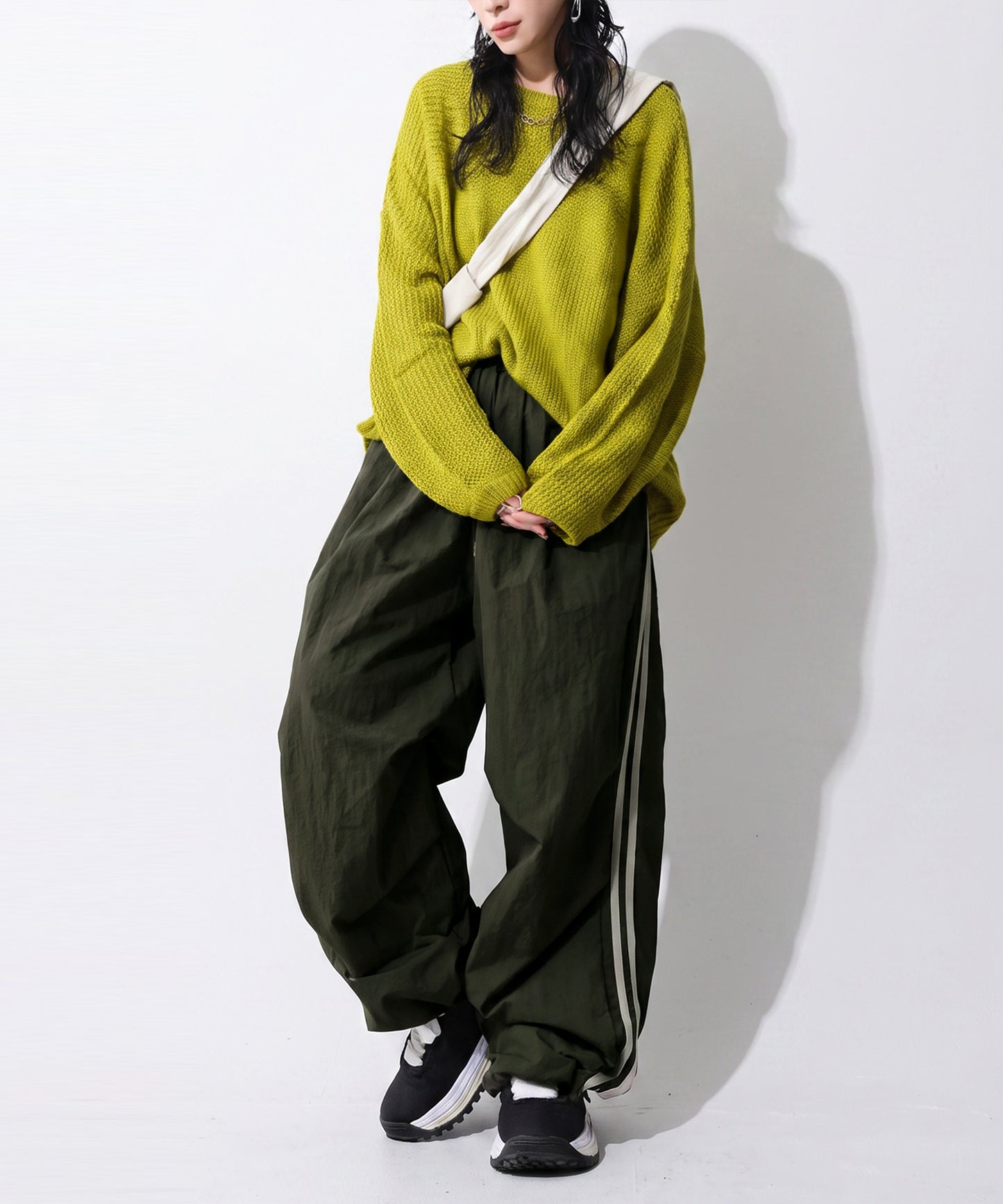 OWNth Color-Blocked Double-Line Wide-Leg Pants Ladies