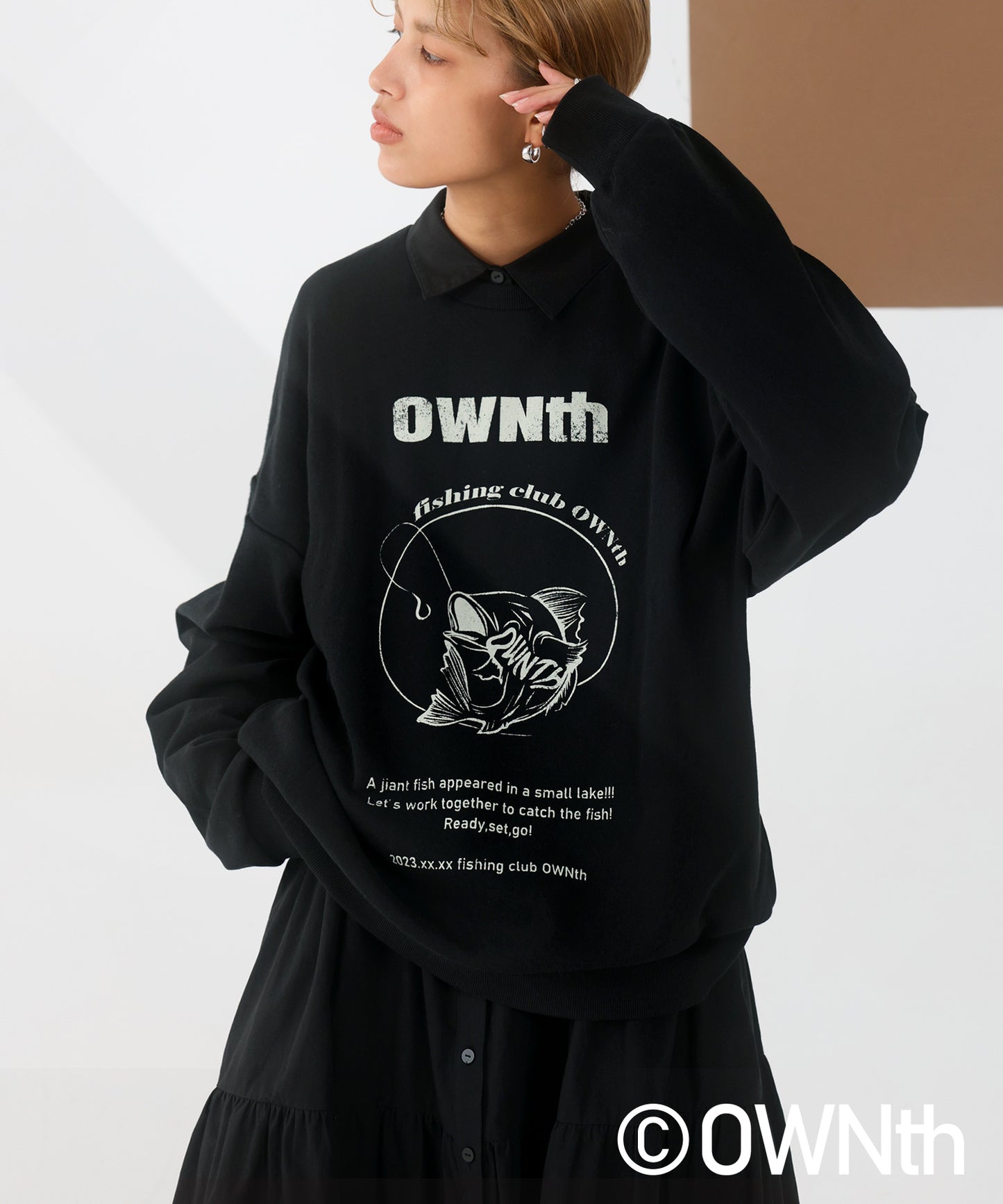 "Fishing Club Ownth" Crack Print Over Crew Neck Pullover Unisex