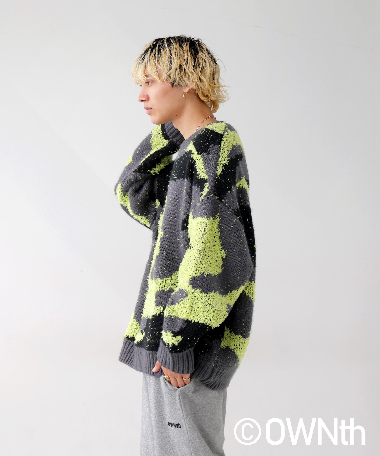 Mixed yarn crew neck Camouflage knit Unisex