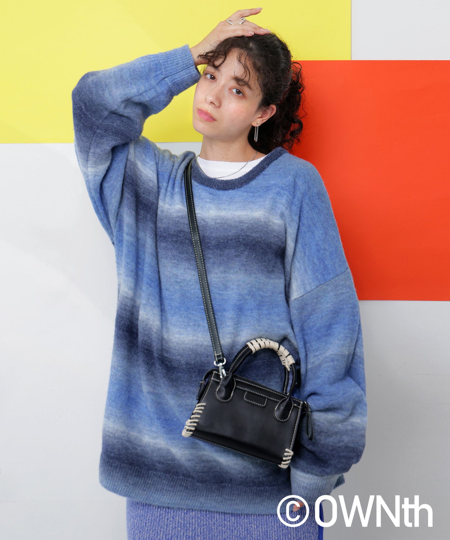 Gradation crew neck knit Unisex