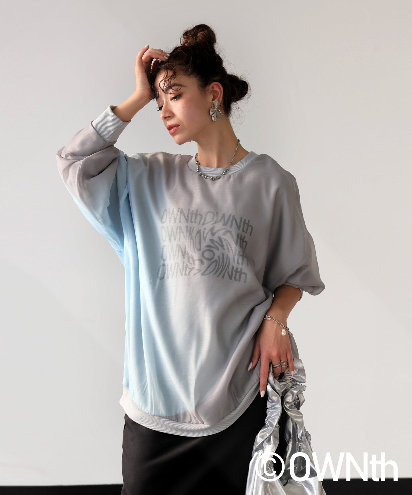 Gradation Sheer Layered Logo Pullover Ladies
