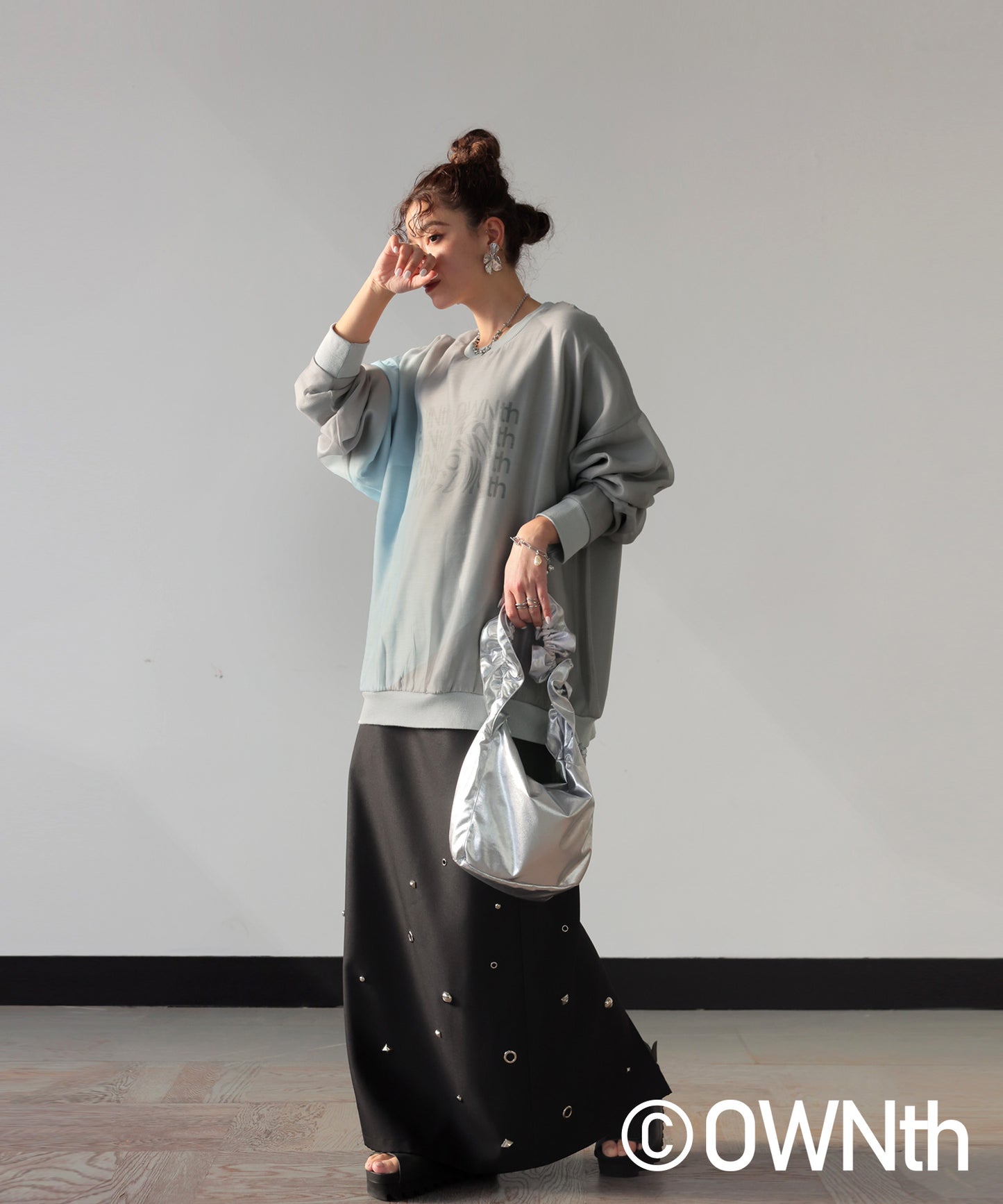 Gradation Sheer Layered Logo Pullover Ladies