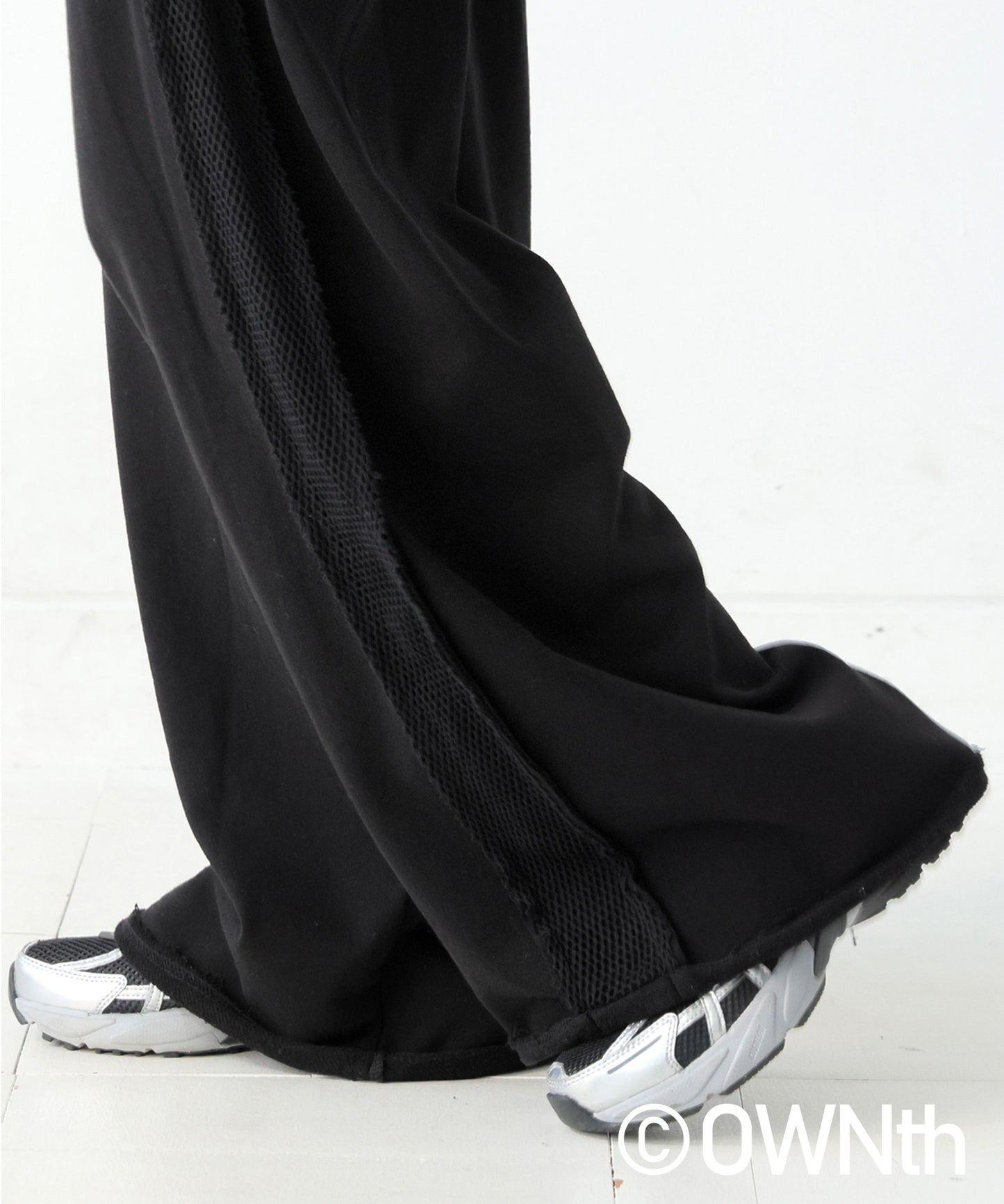 OWNth Unisex Mesh Line Pants