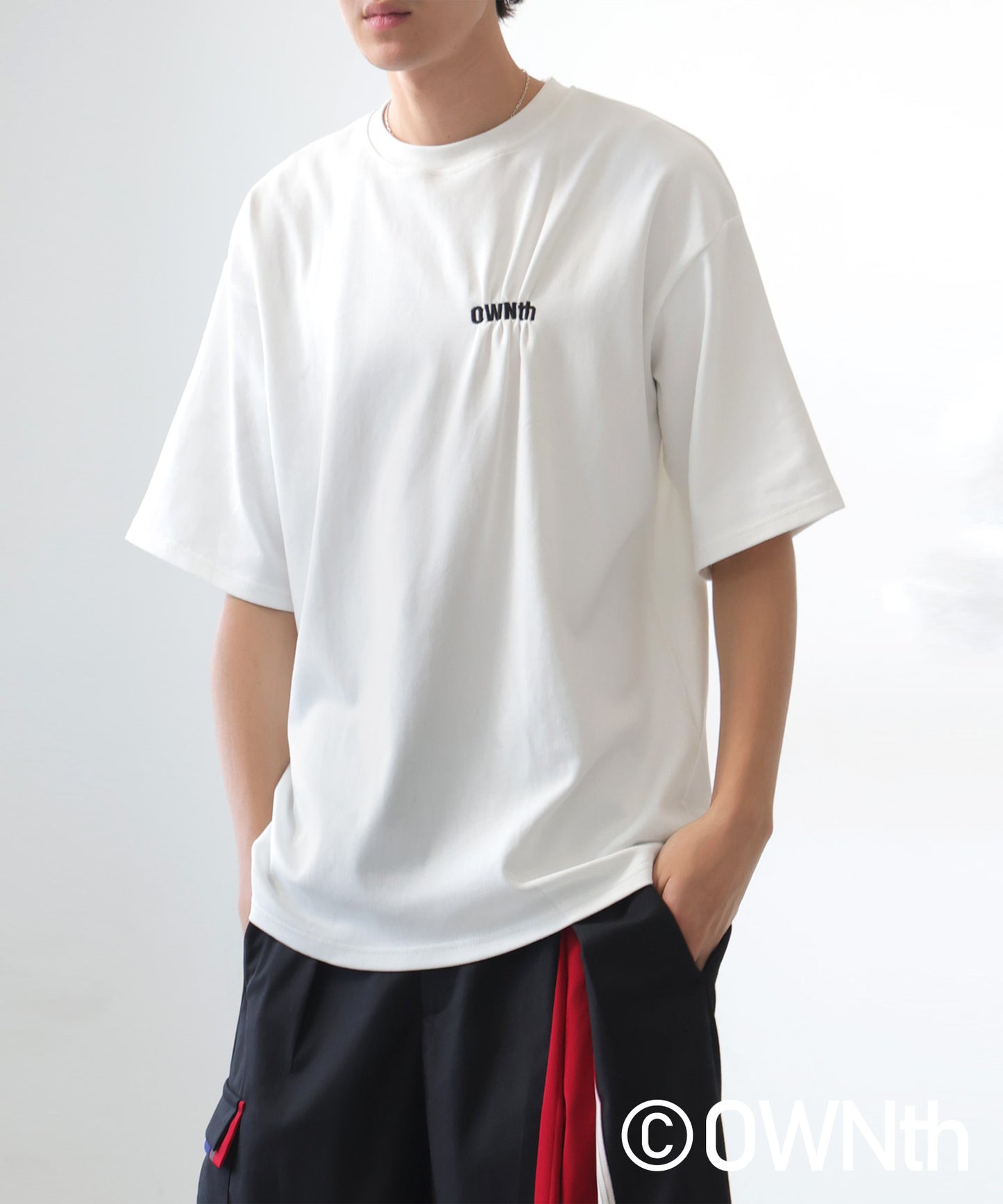 OWNth Ladies Tuck Design Embroidery Logo T-Shirt