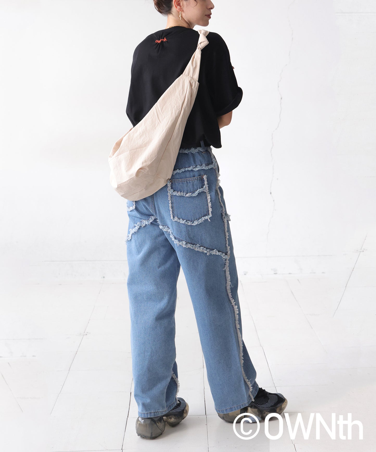 OWNth Ladies Tuck Design Embroidery Logo T-Shirt