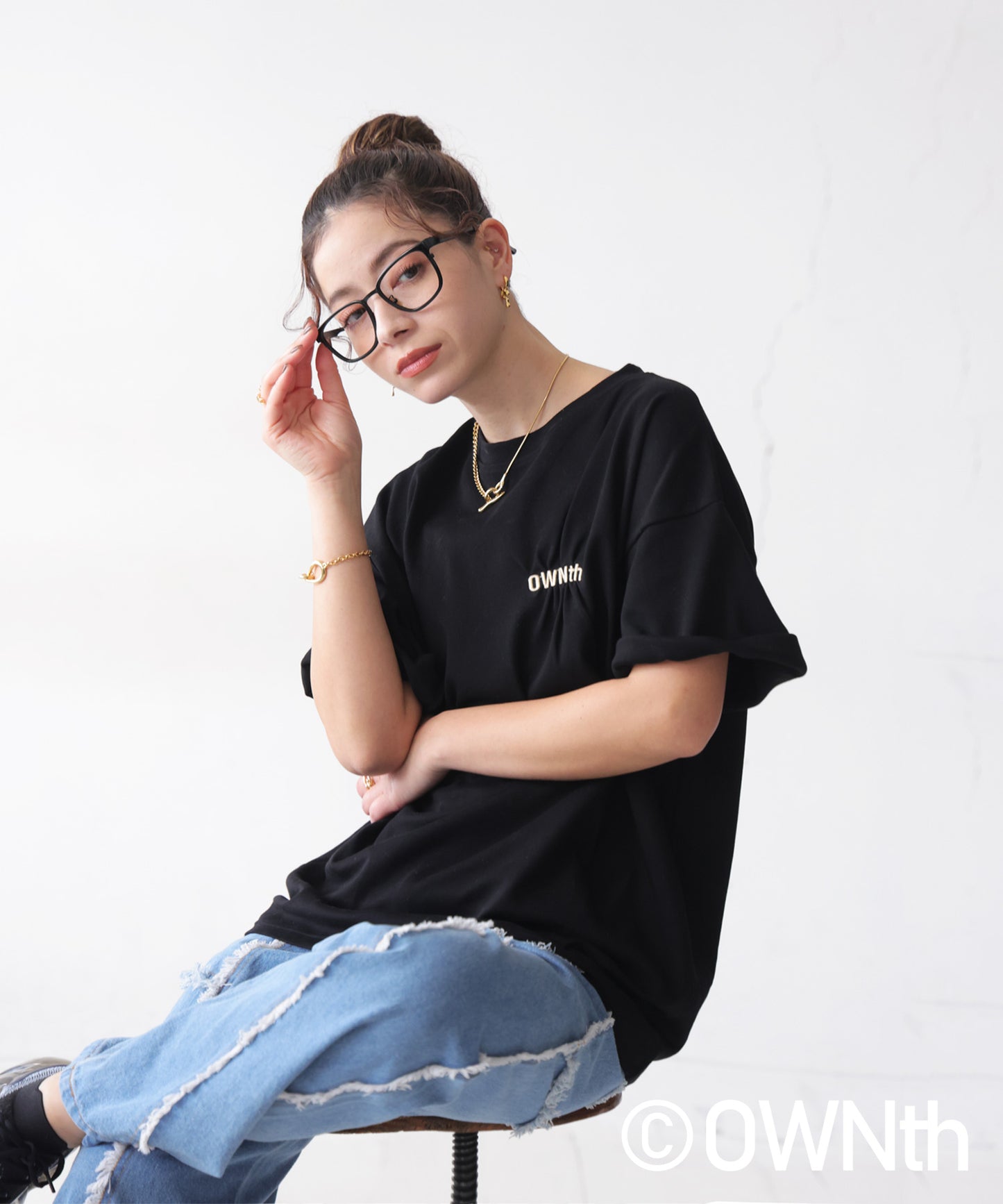 OWNth Ladies Tuck Design Embroidery Logo T-Shirt