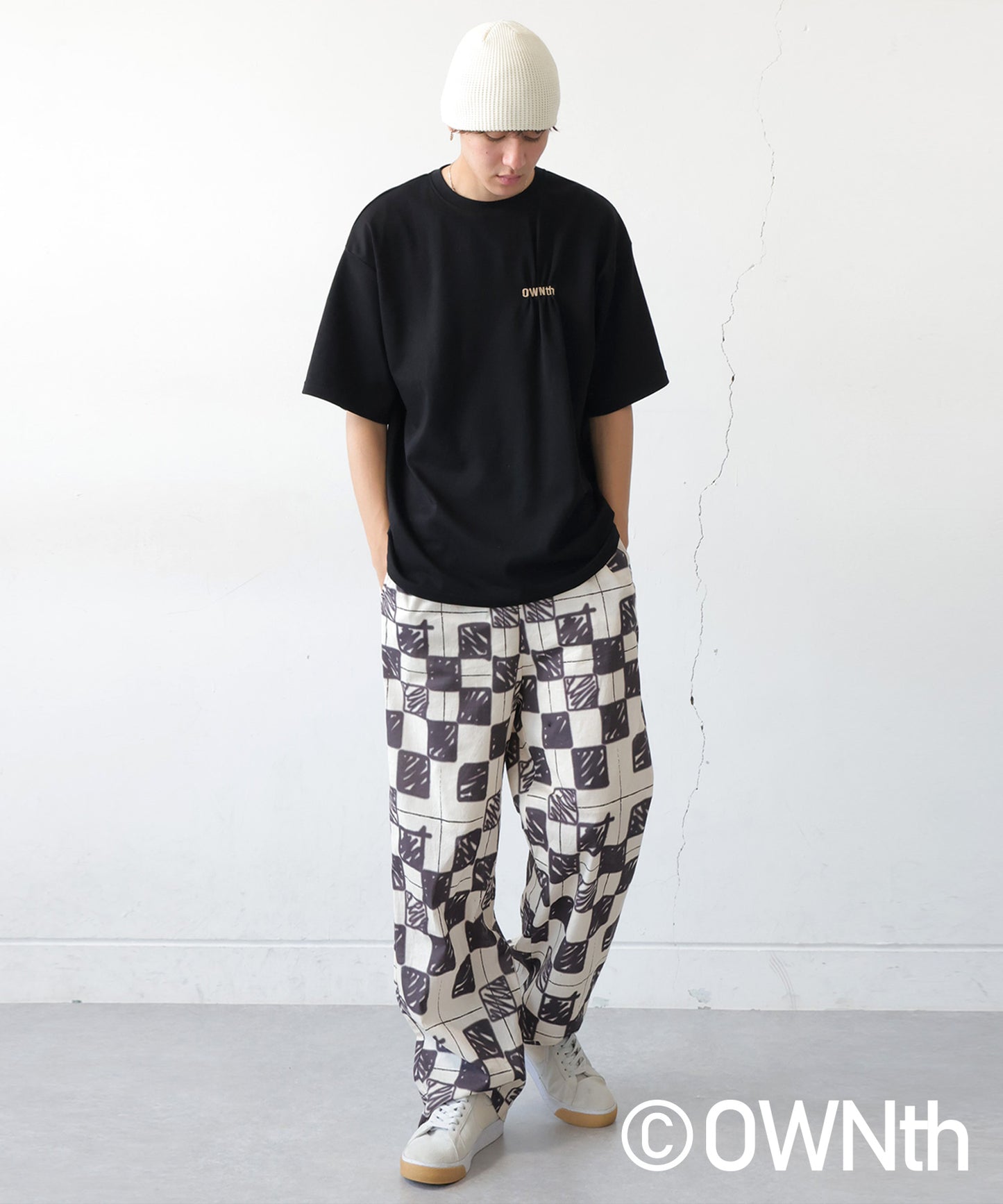 OWNth Ladies Tuck Design Embroidery Logo T-Shirt