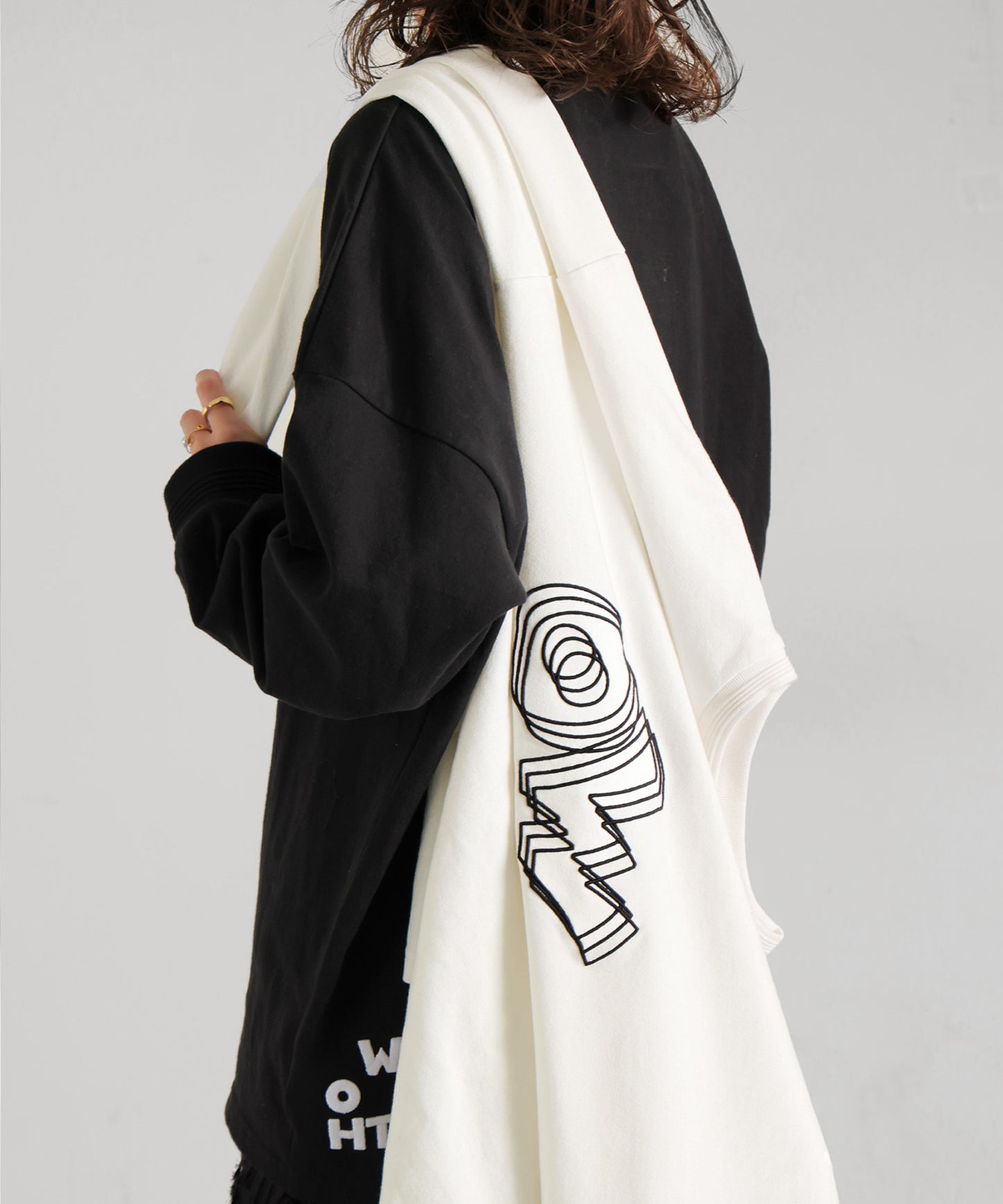 OWNth 25AW Logo Long T-Shirt Unisex