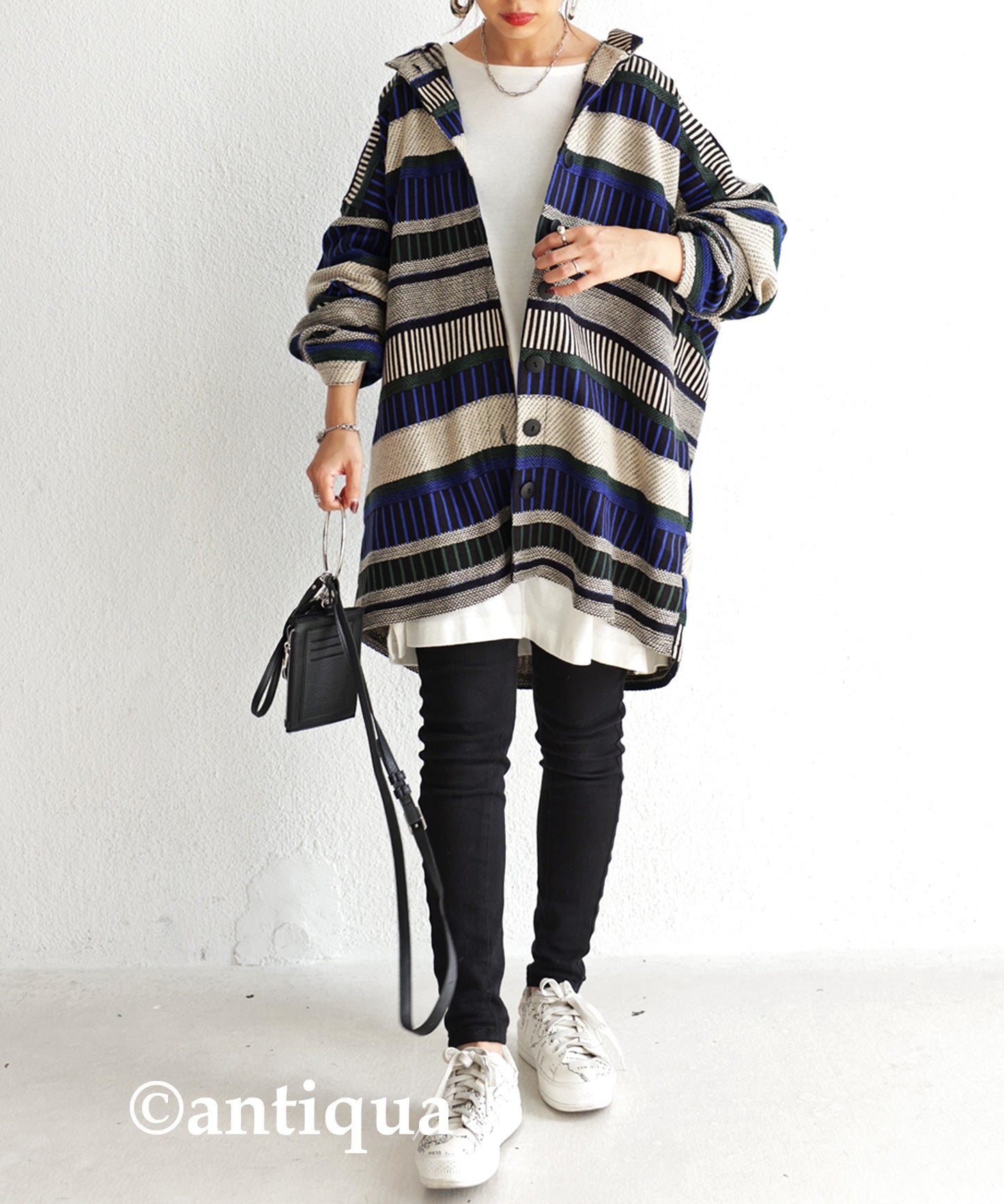 Ladies Knitted Cardigan Horizontal striped