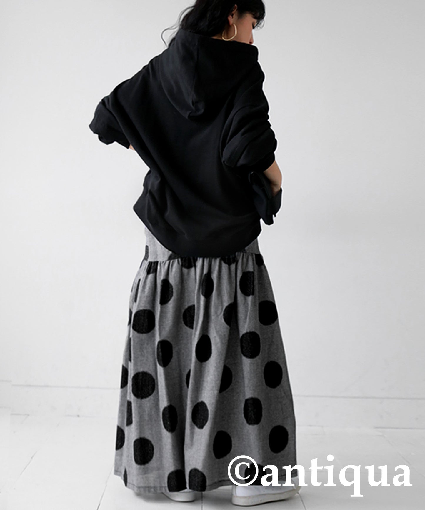 Dot pattern flare skirt Ladies