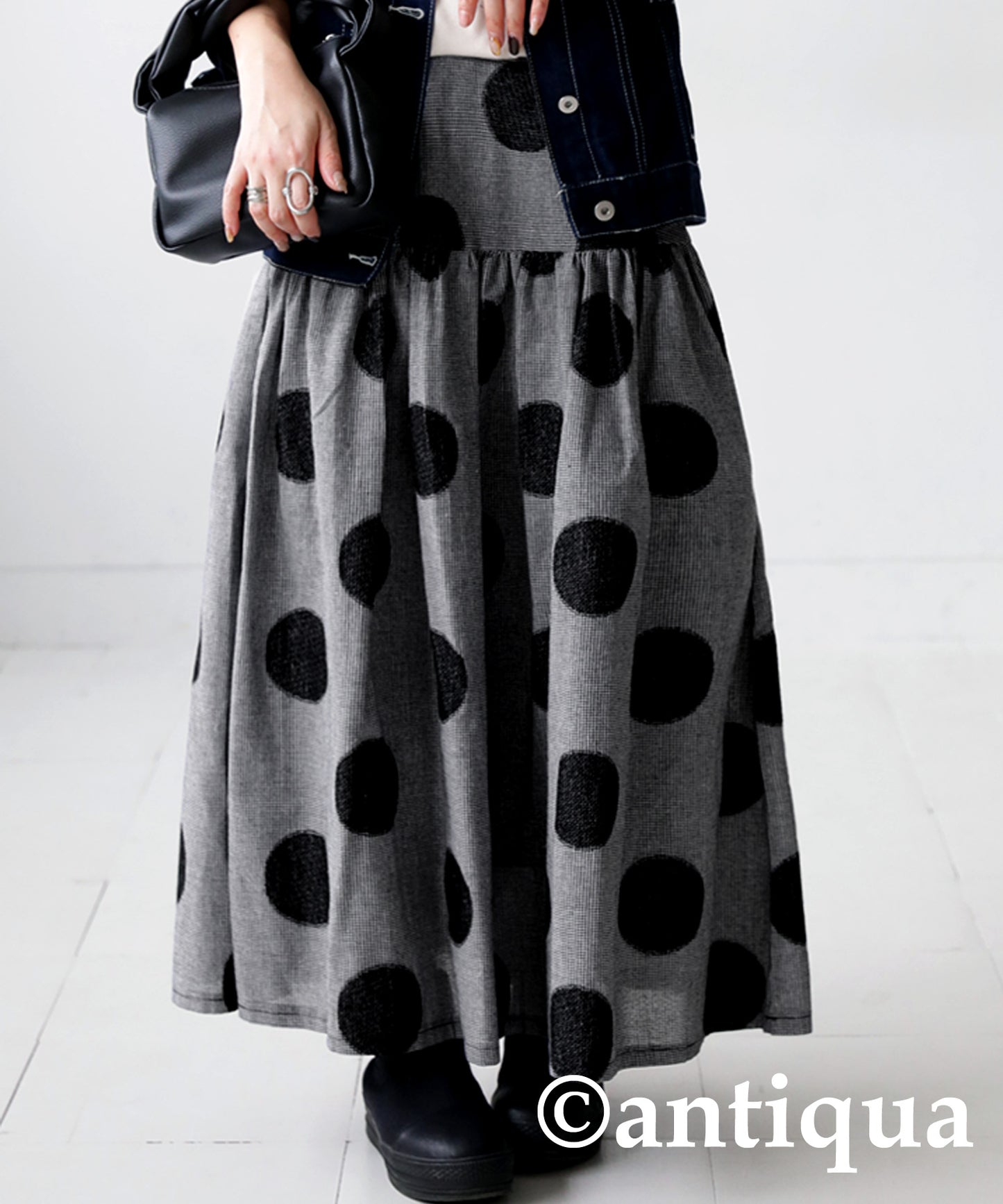 Dot pattern flare skirt Ladies