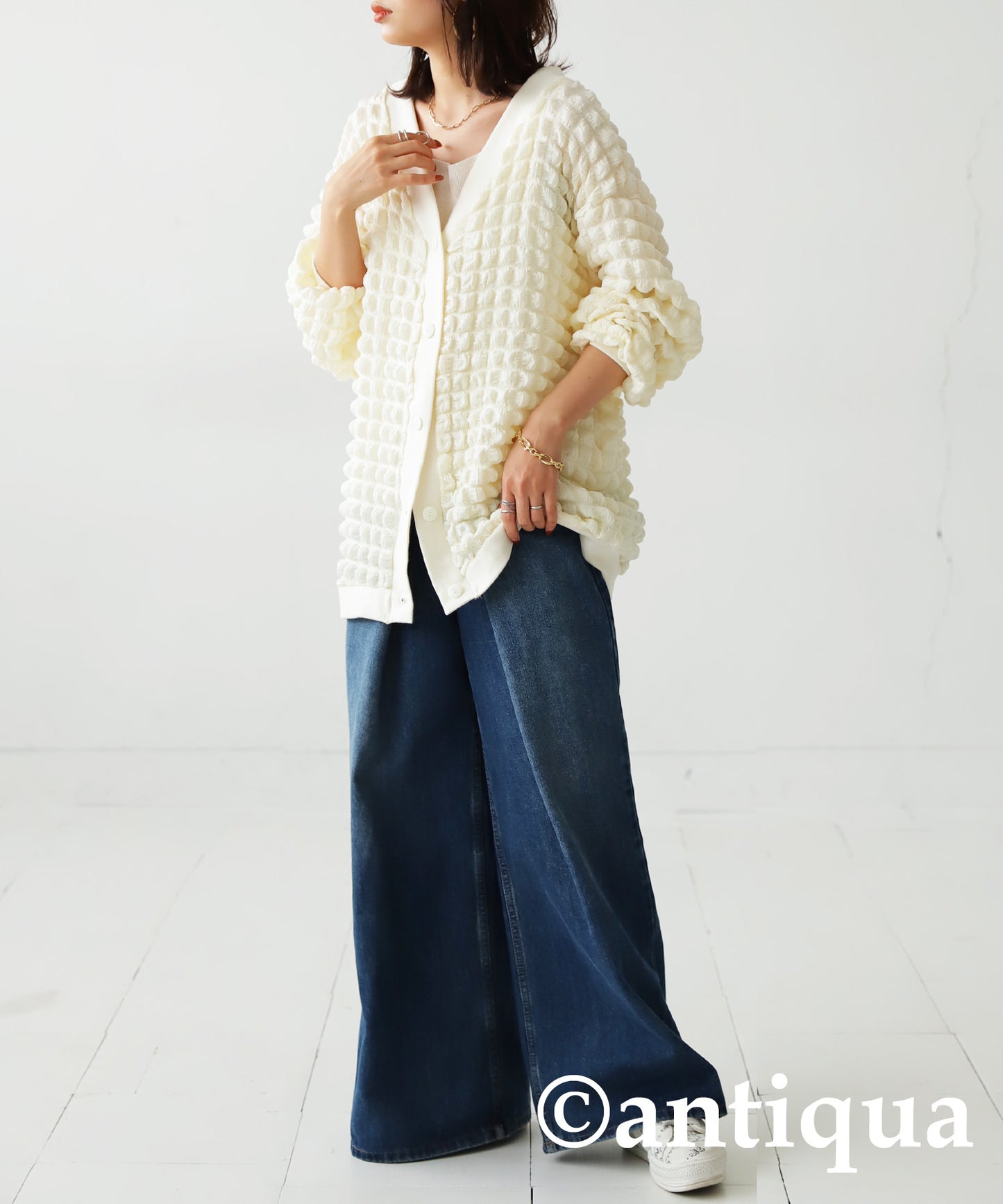 Embossed Ladies bubble cardigan