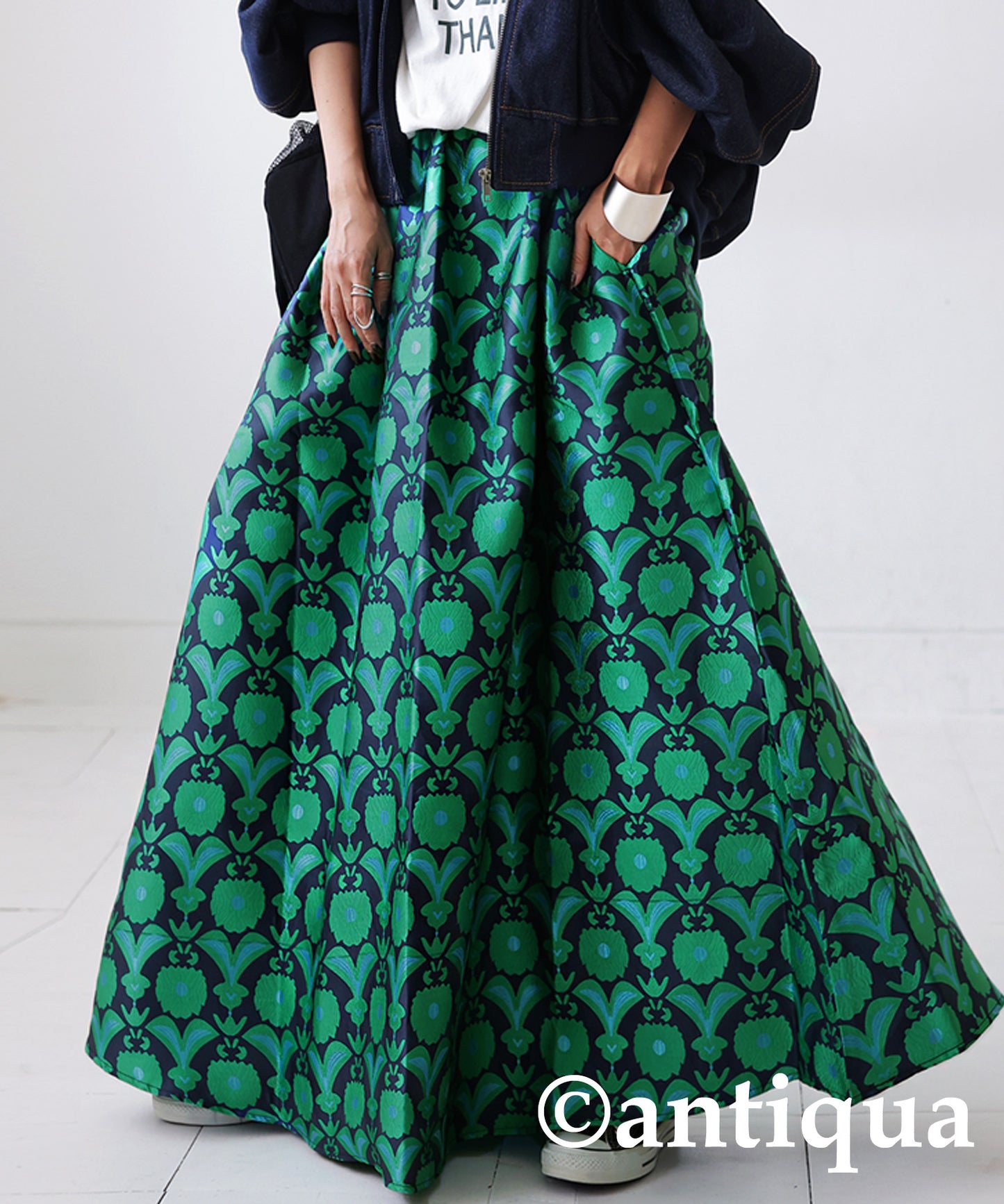 Retro pattern flare skirt Ladies