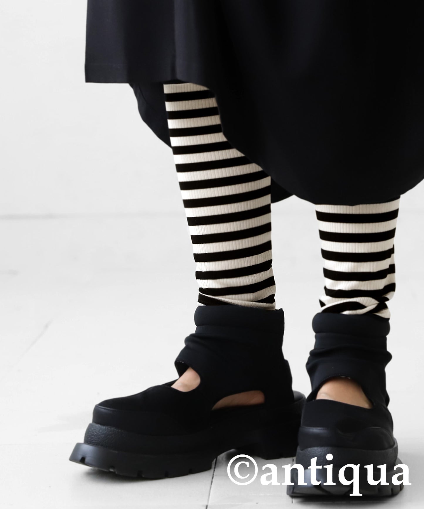 Ladies Full-Length Leggings horizontal stripesThin fabric