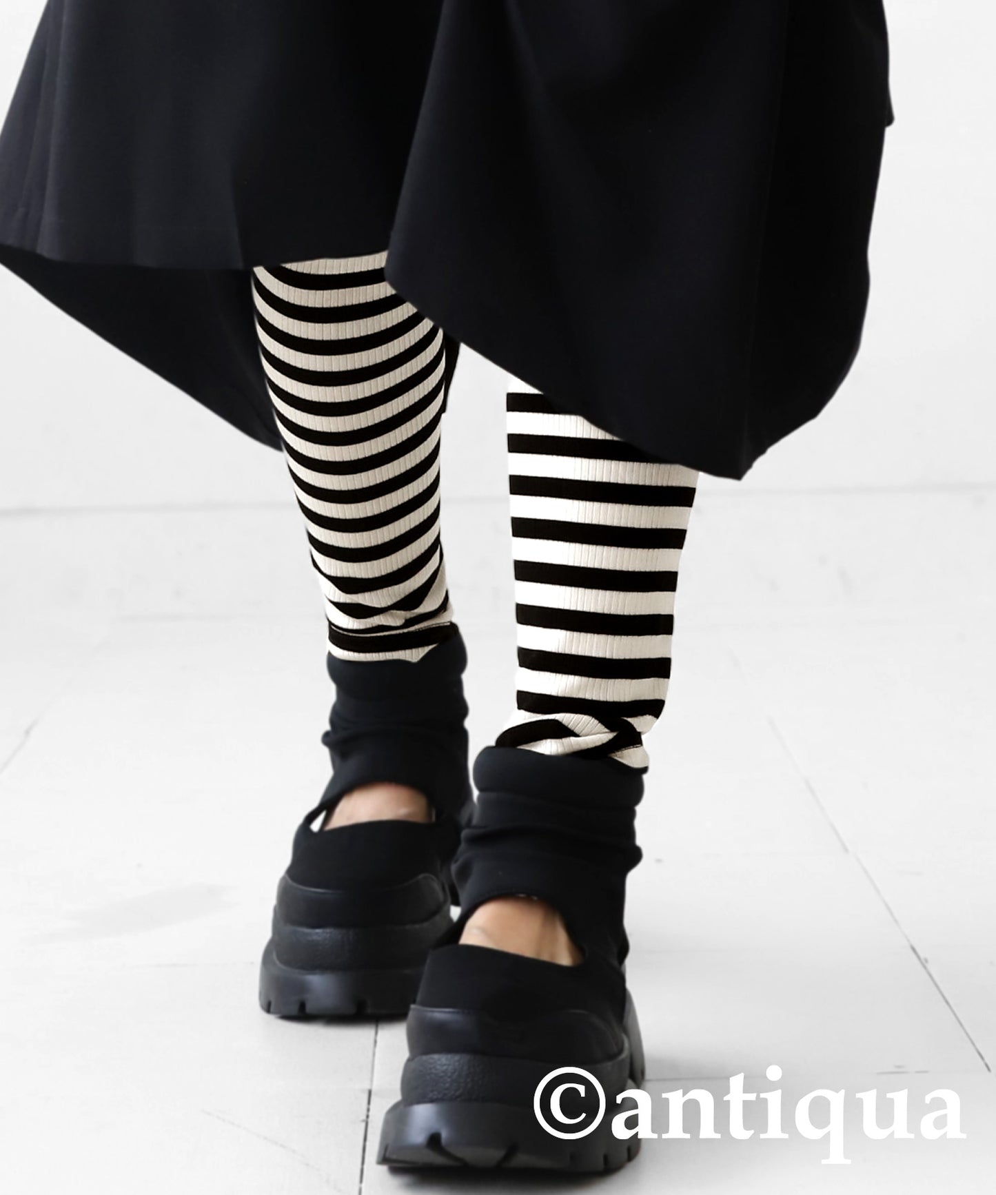 Ladies Full-Length Leggings horizontal stripesThin fabric