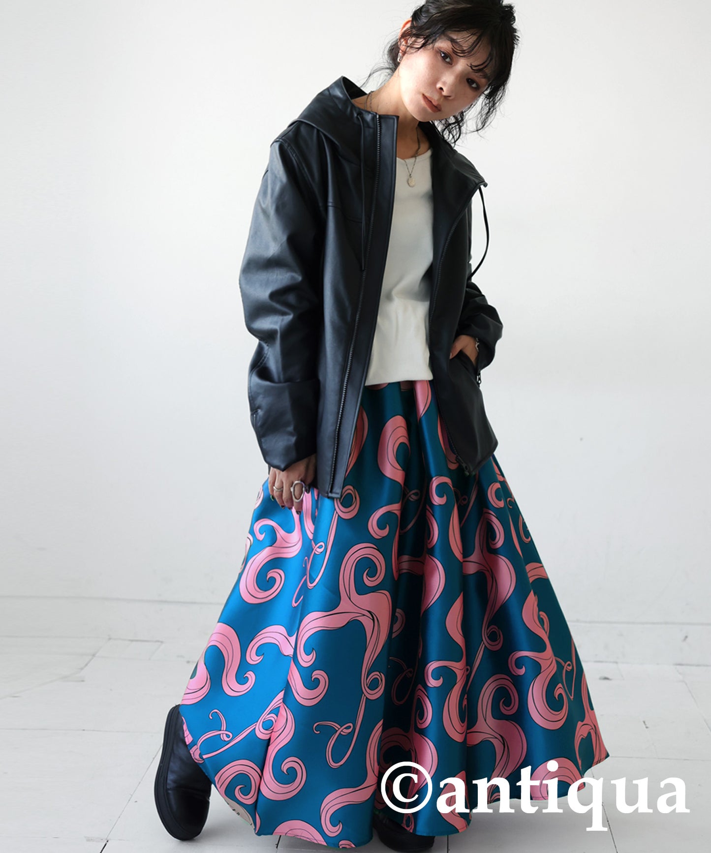 Geometric pattern flare long skirt Ladies