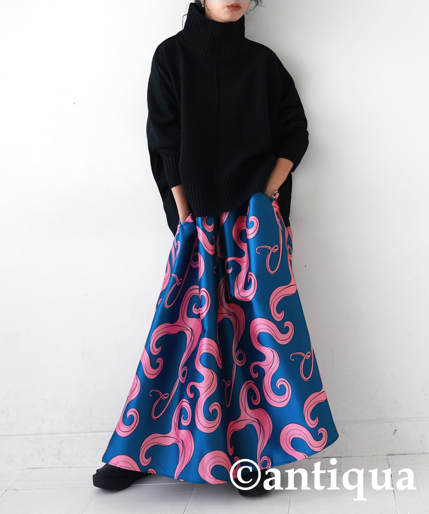 Geometric pattern flare long skirt Ladies