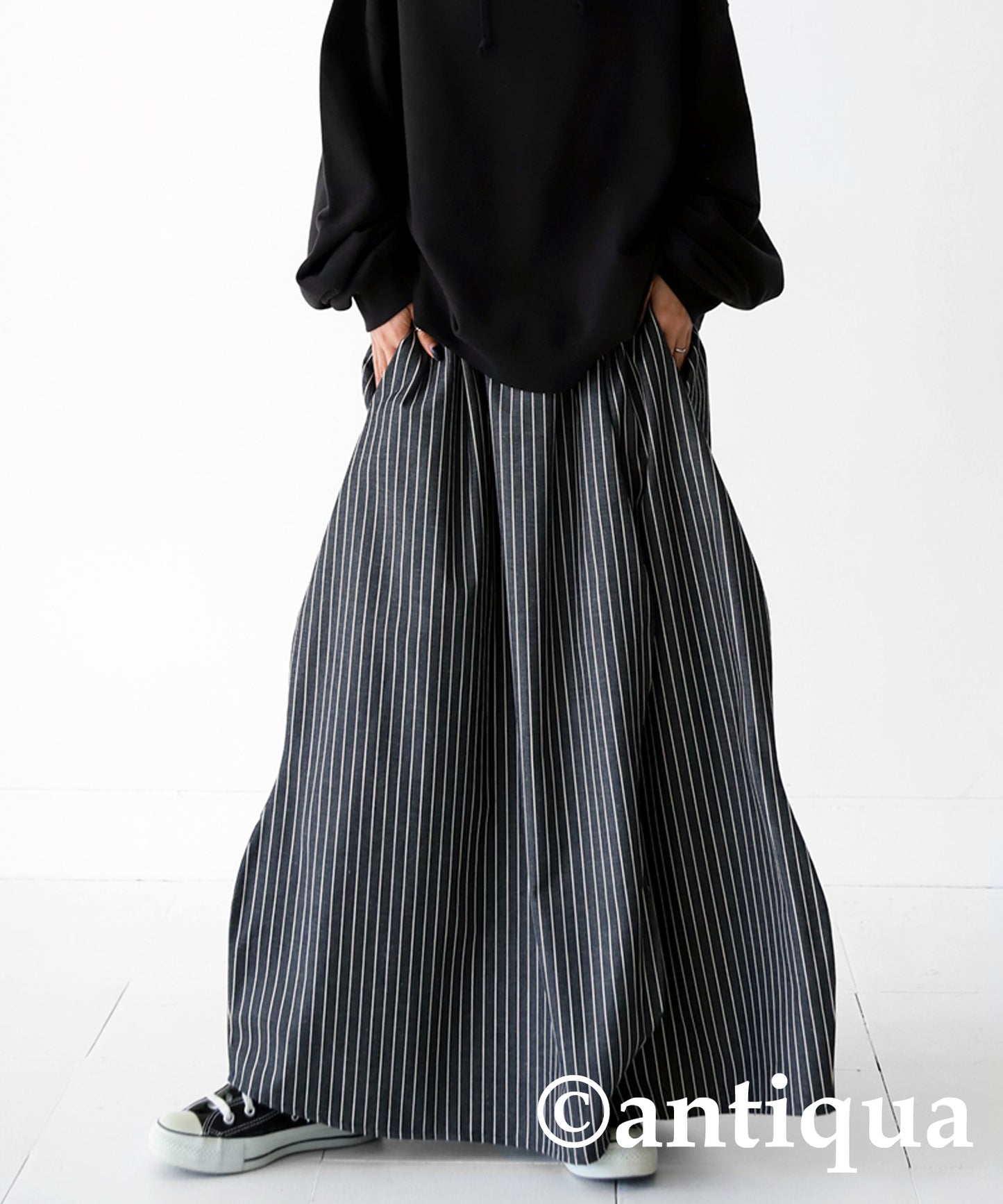 Wave Design Skirt Ladies