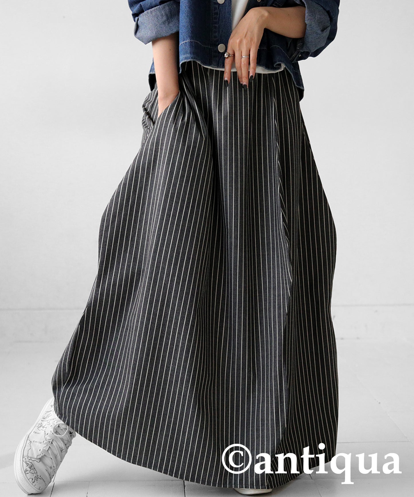 Wave Design Skirt Ladies