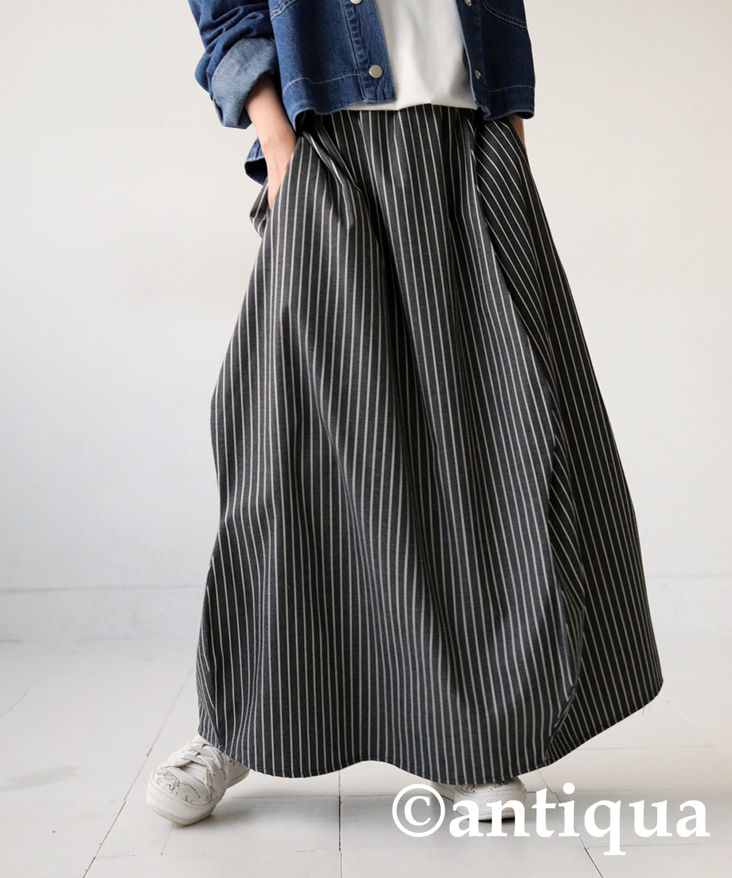 Wave Design Skirt Ladies