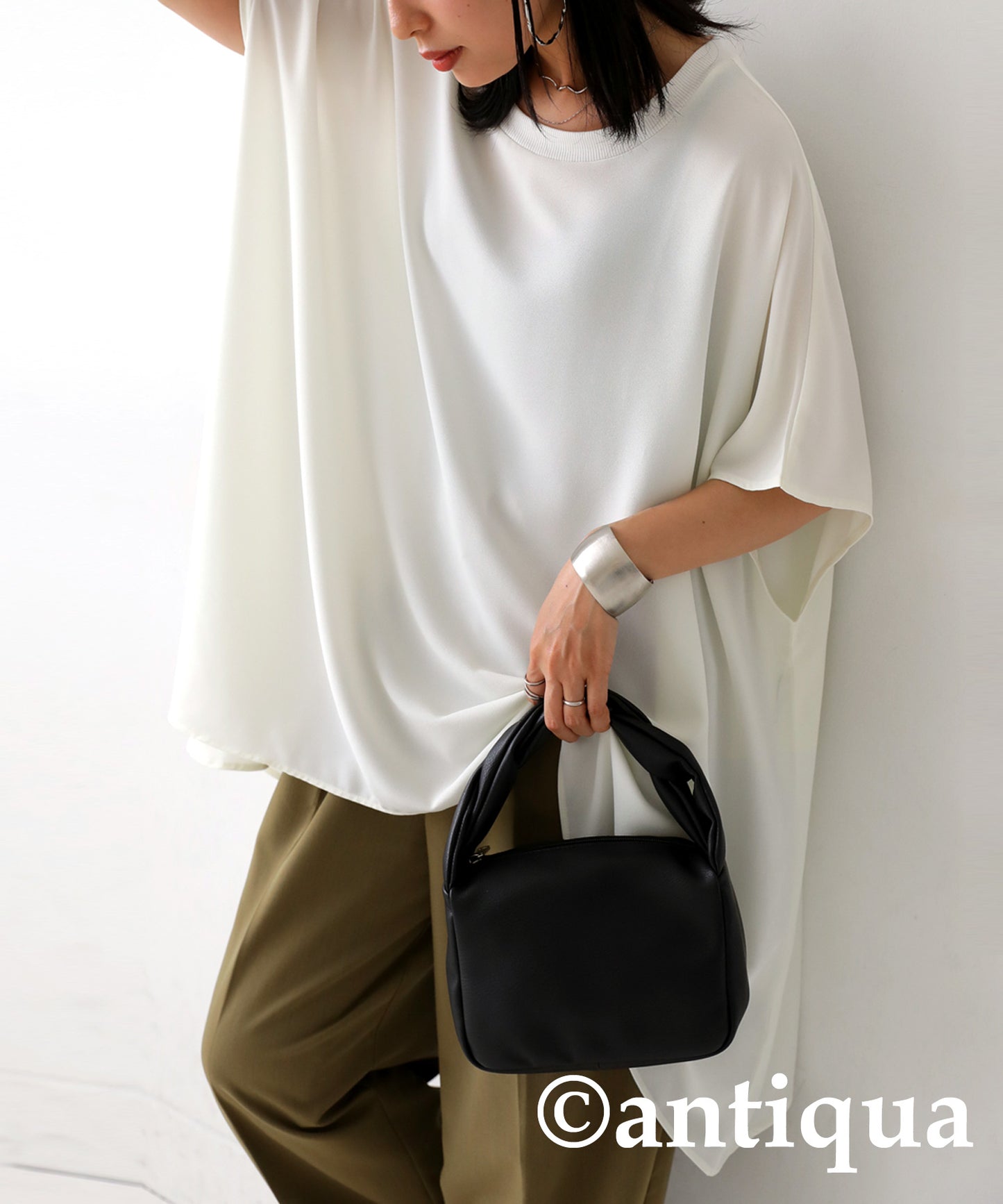 Loose-fitting wide tops Ladies