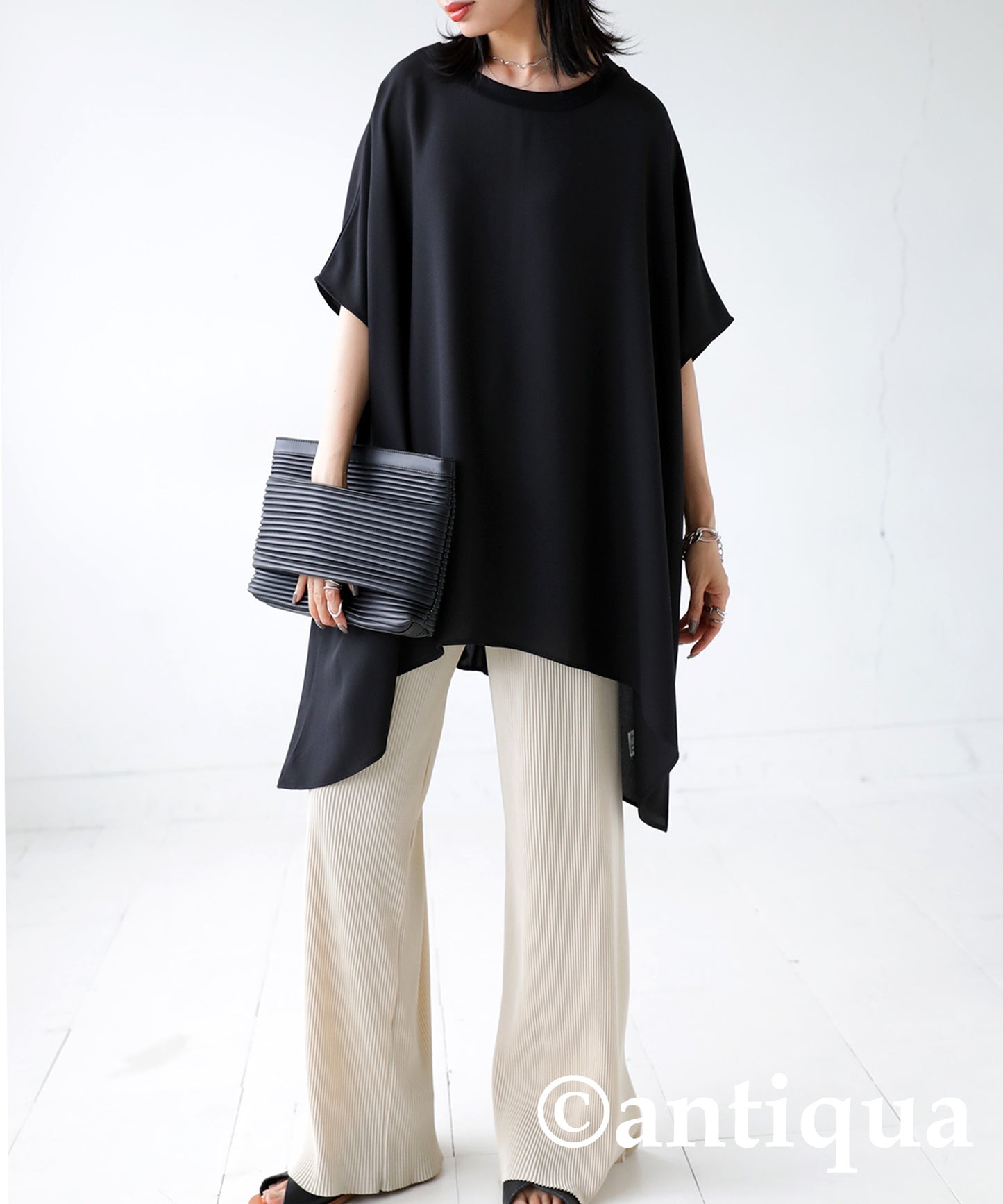 Loose-fitting wide tops Ladies