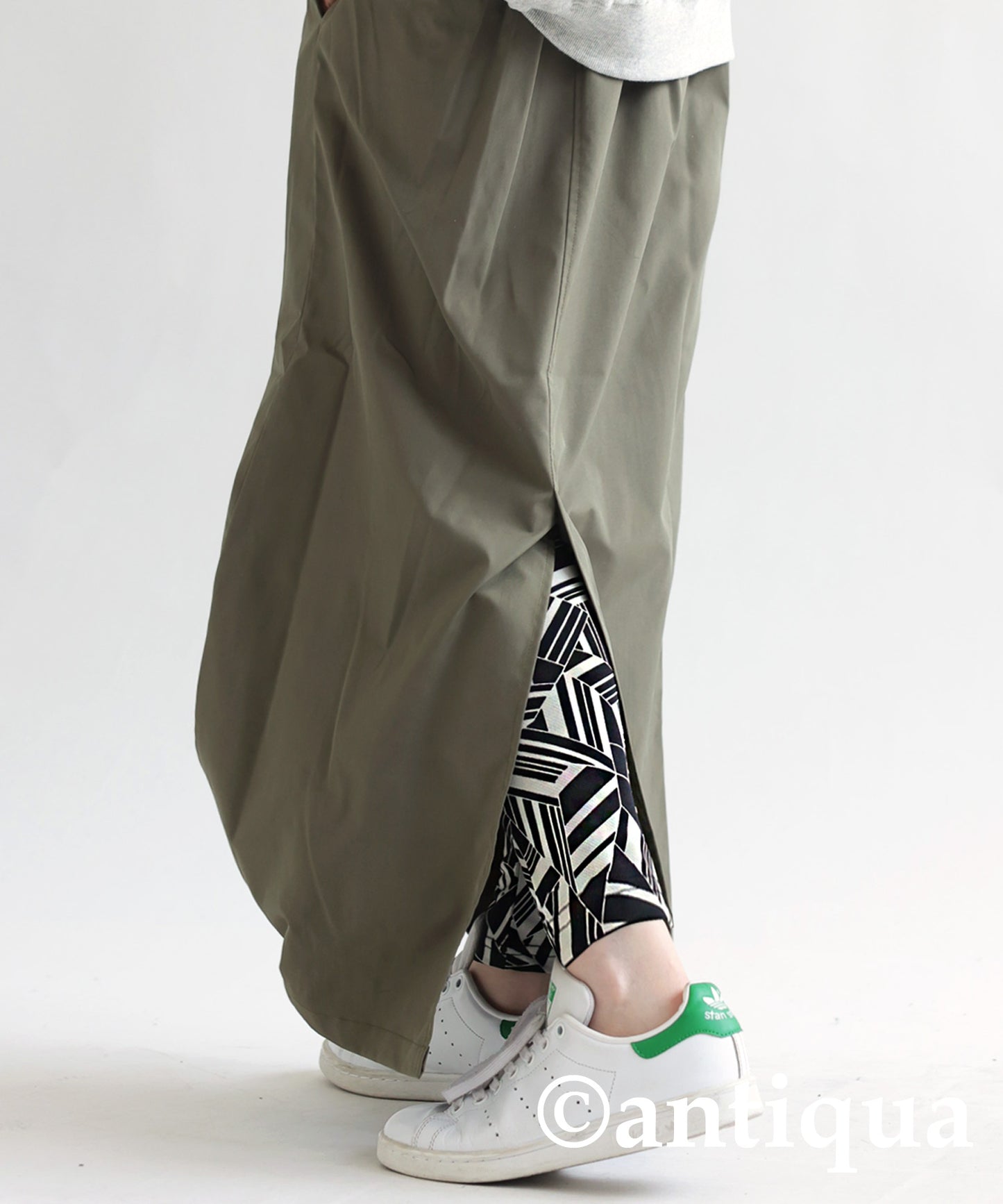 Ladies Full-length Leggings Geometric Pattern Thin fabric