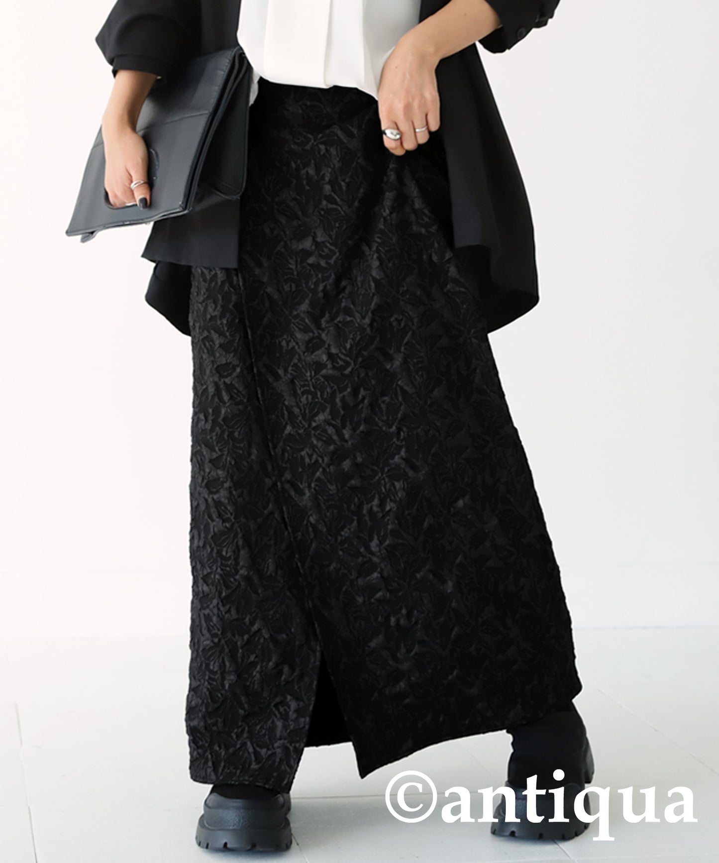 Slit Jacquard Skirt Ladies