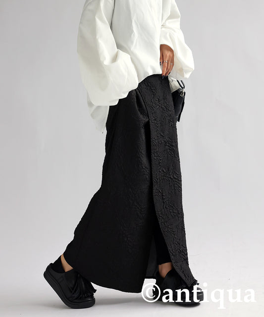 Embossed Slits Skirt Ladies