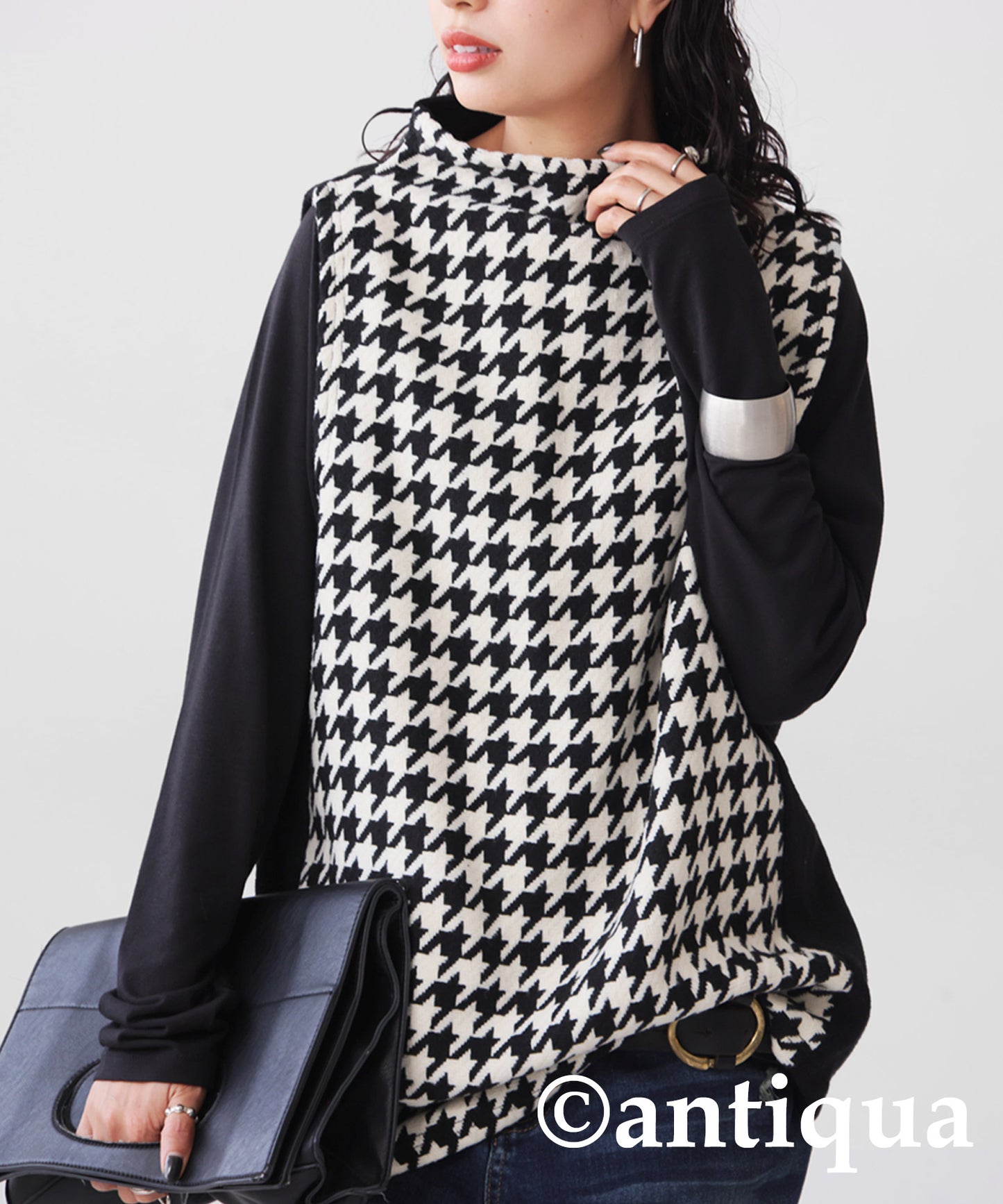 Houndstooth pattern knit vest Ladies