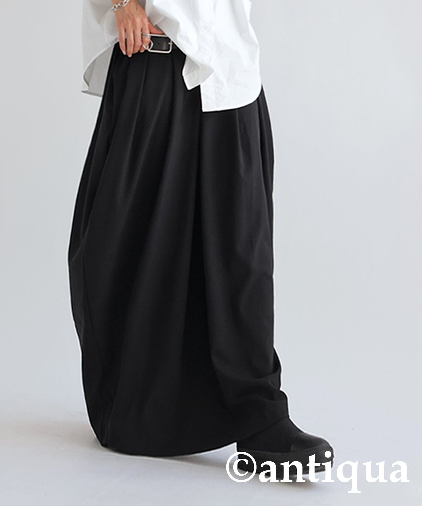 Tuck Long Skirt Ladies