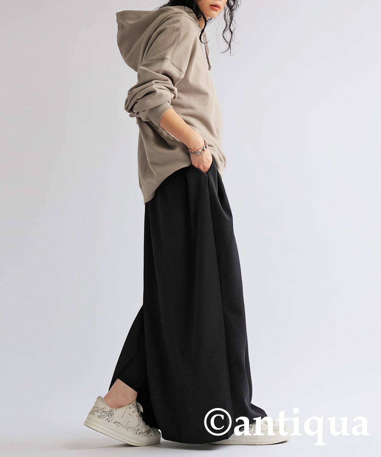 Tuck Long Skirt Ladies