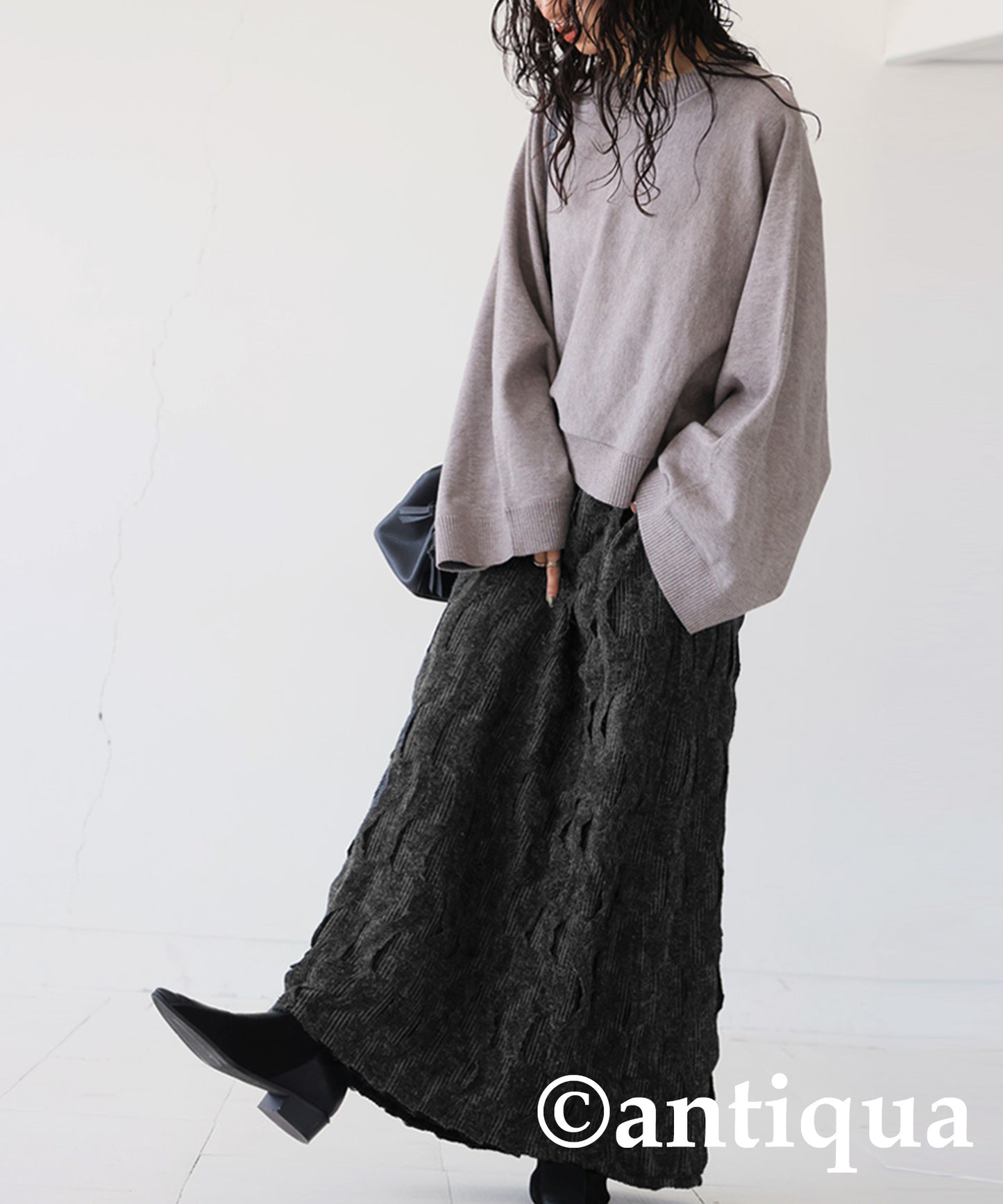 Wave pattern Long skirt Ladies