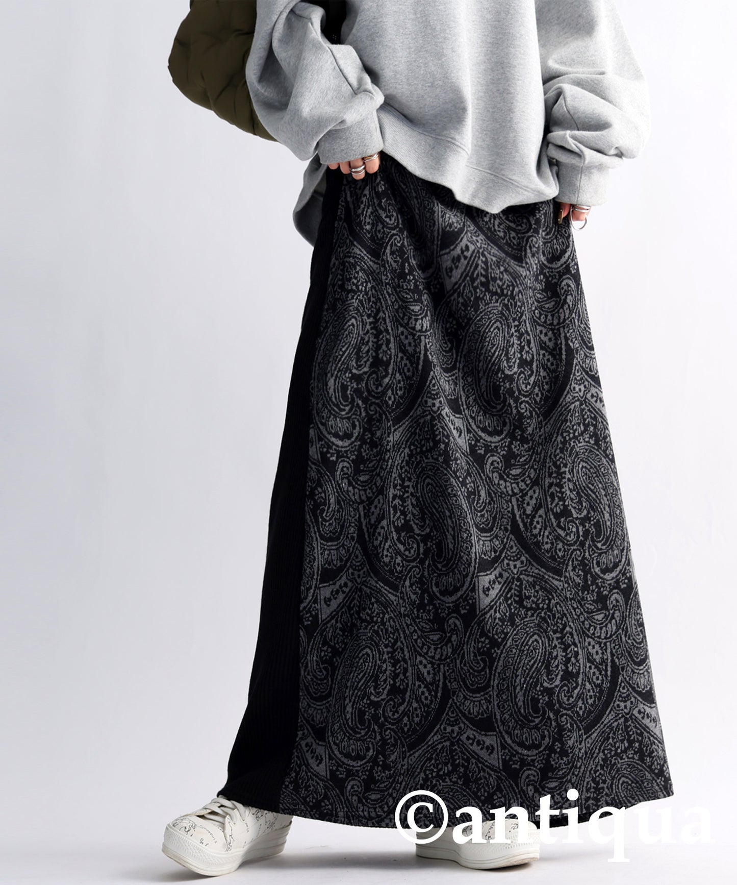 Paisley Pattern Knit Skirt Ladies