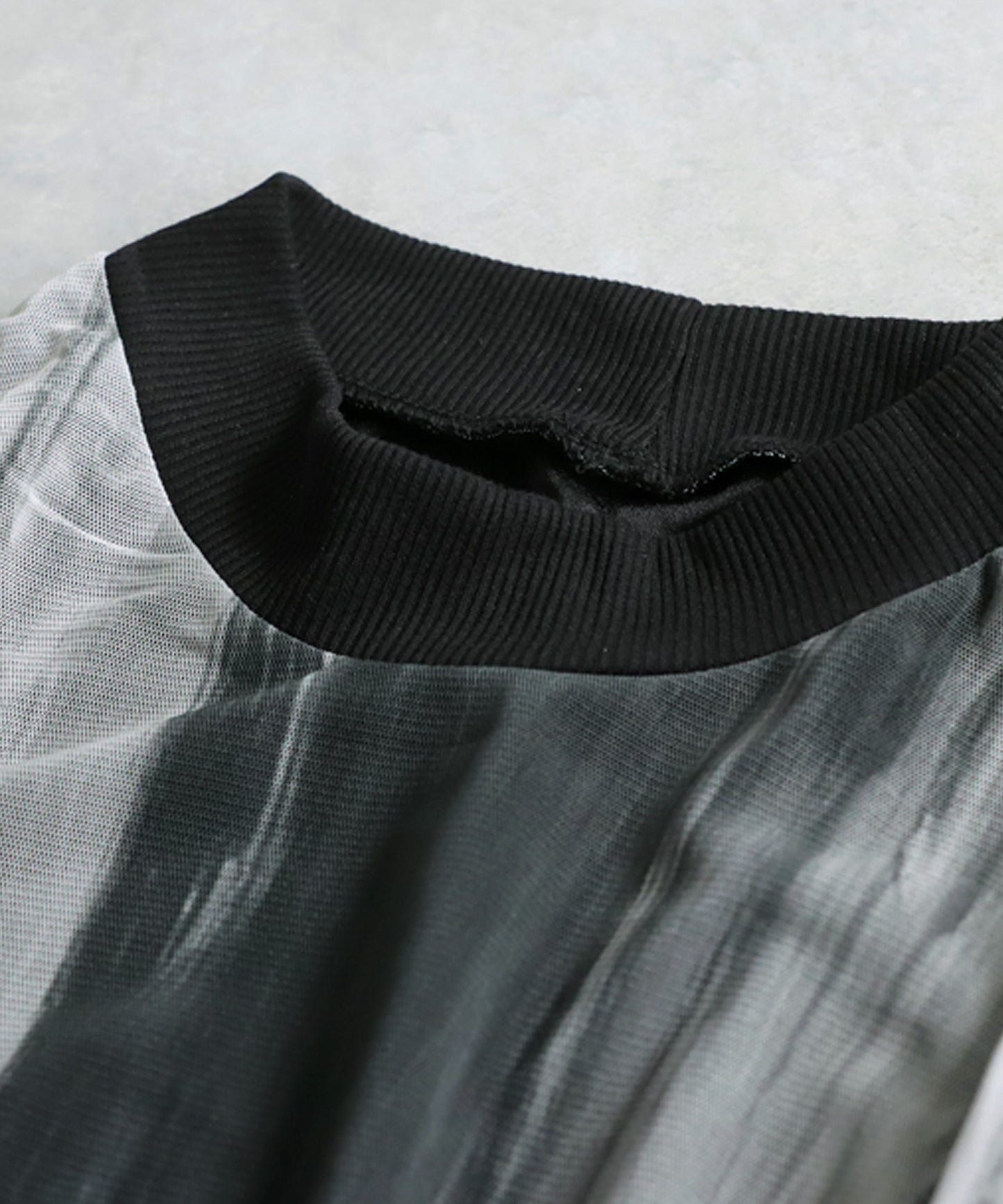 Pattern Sheer Tops Ladies