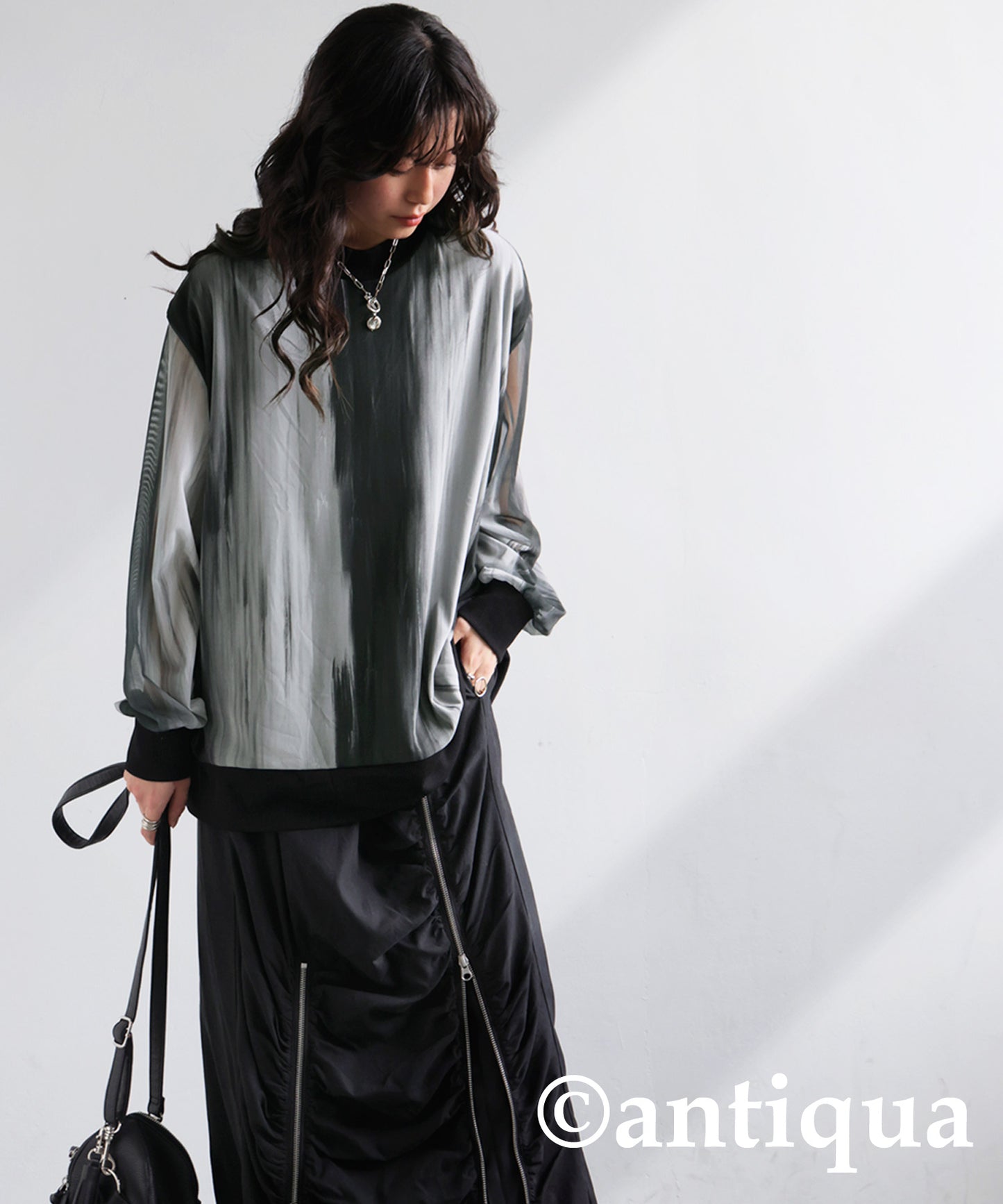 Pattern Sheer Tops Ladies