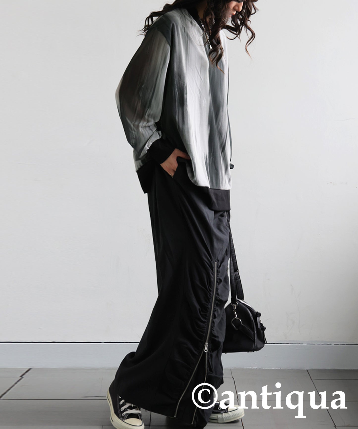 Pattern Sheer Tops Ladies