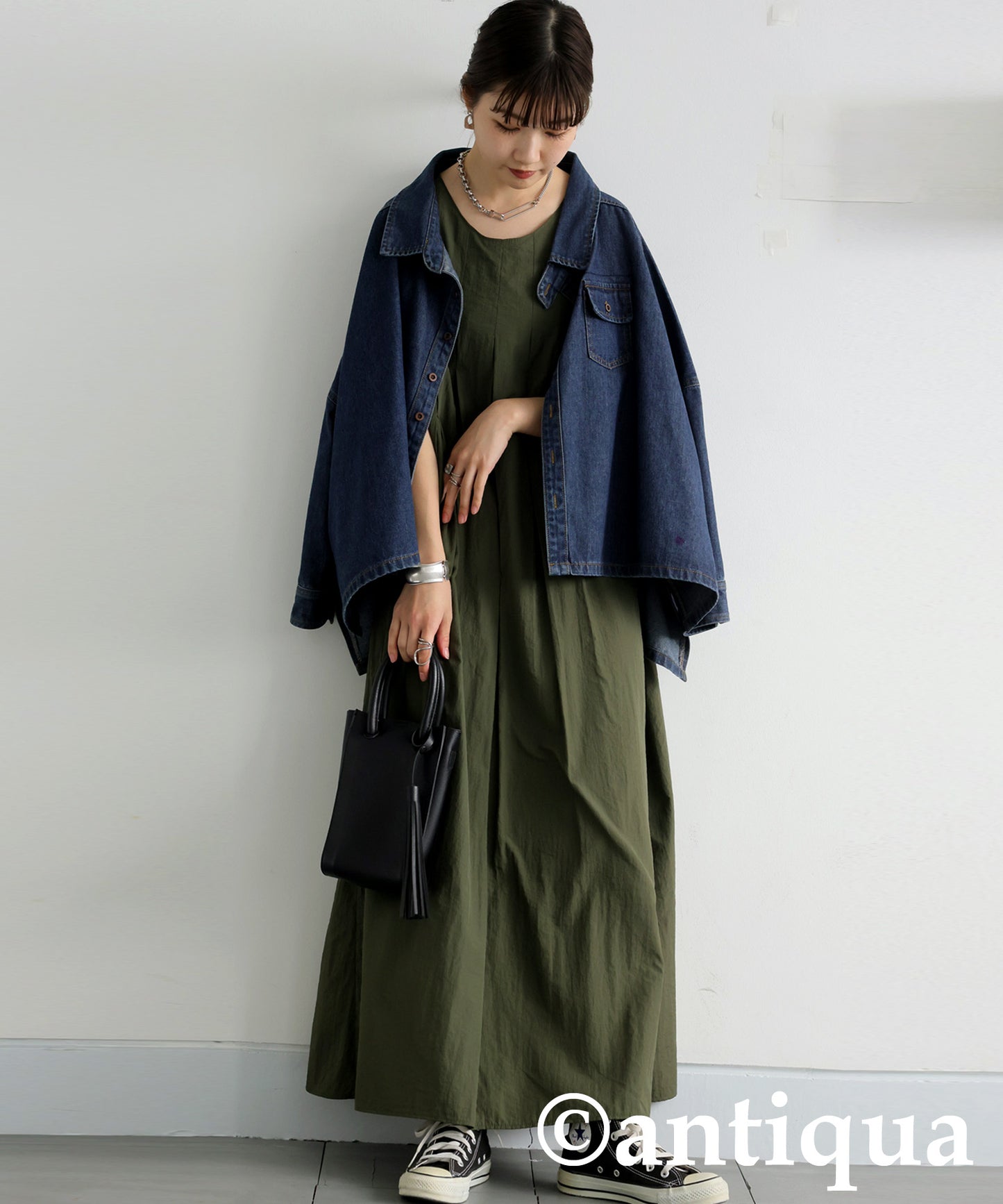 Tuck Design Dress Ladies