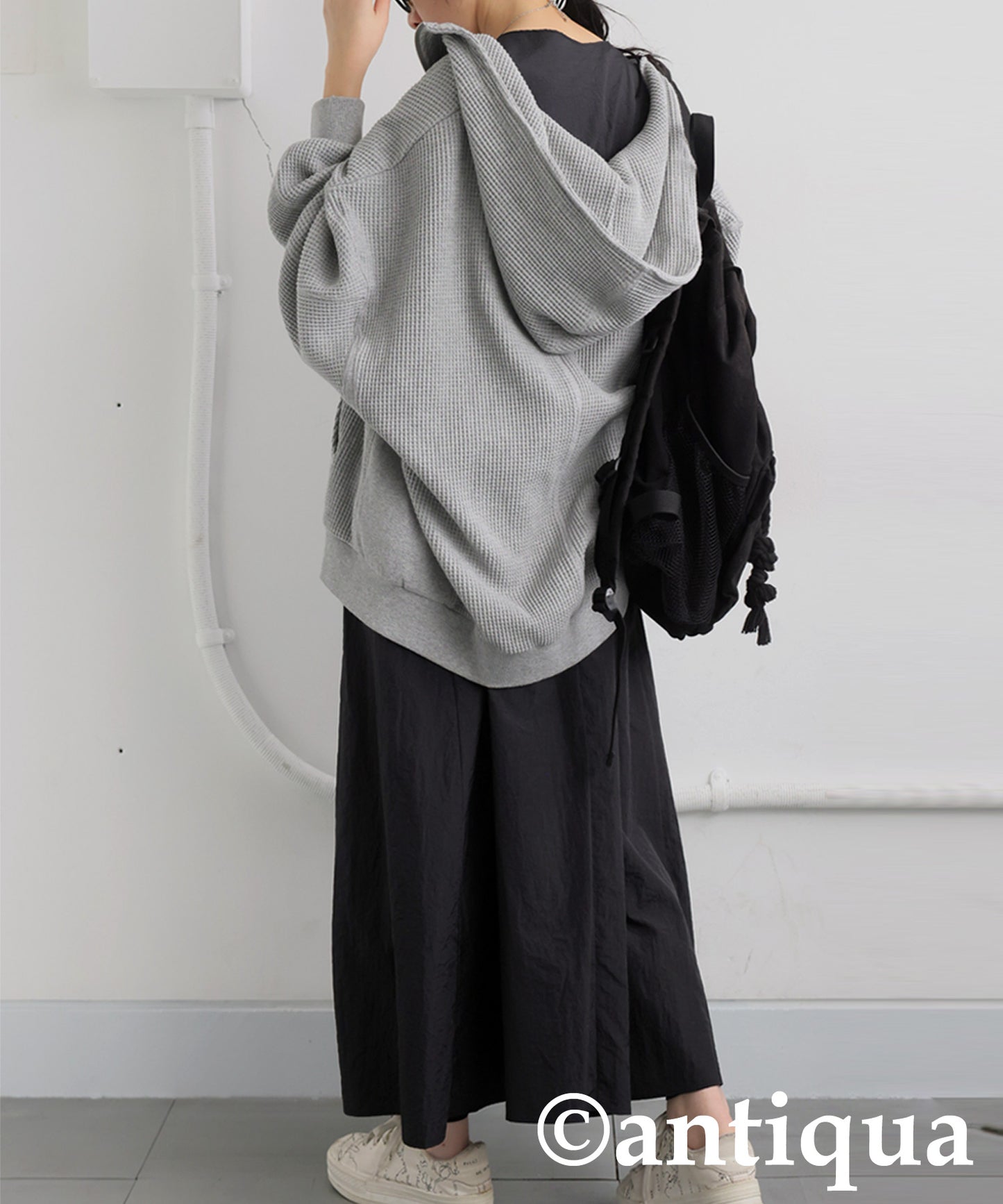 Tuck Design Dress Ladies