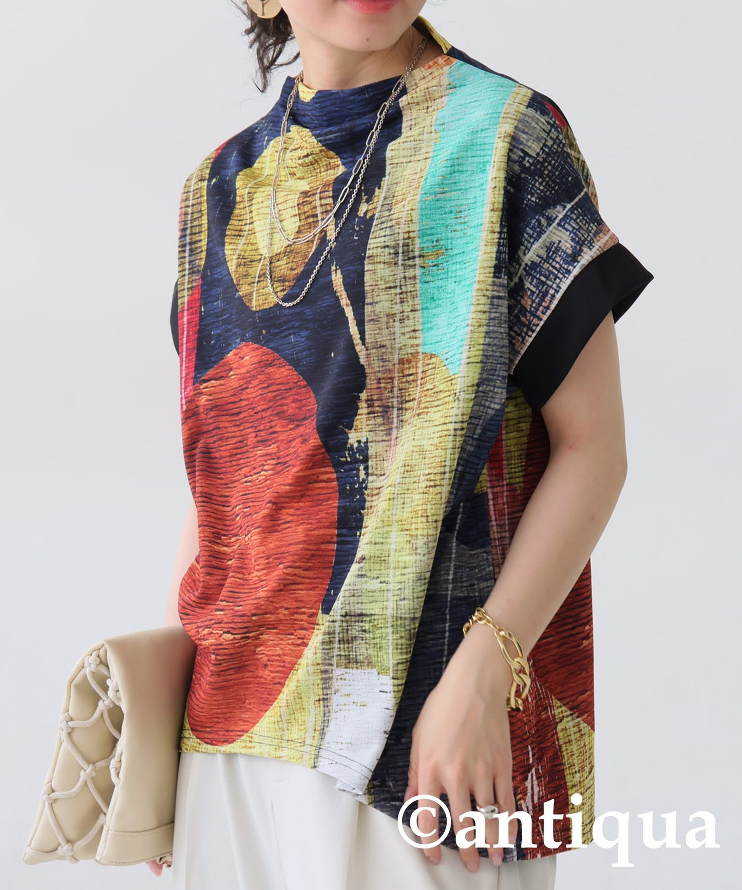 Ladies Modern Art Top