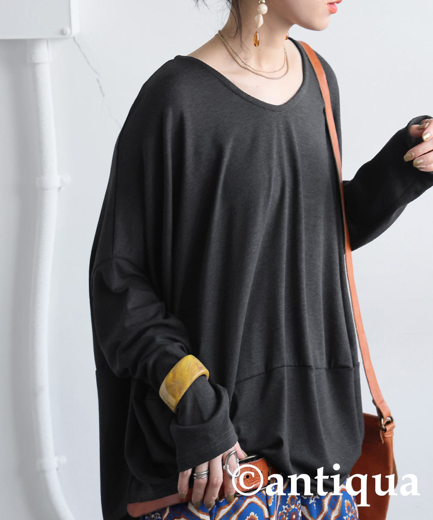 Drape Design Tops Ladies