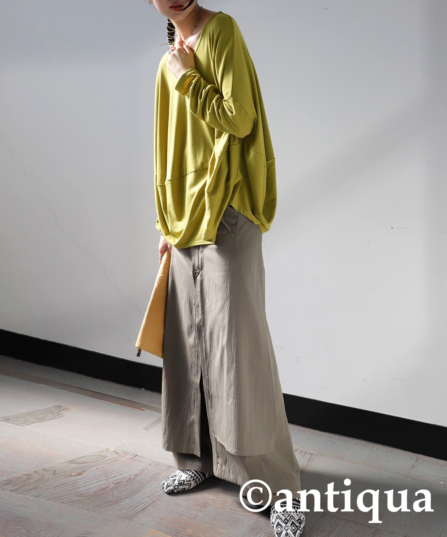 Drape Design Tops Ladies