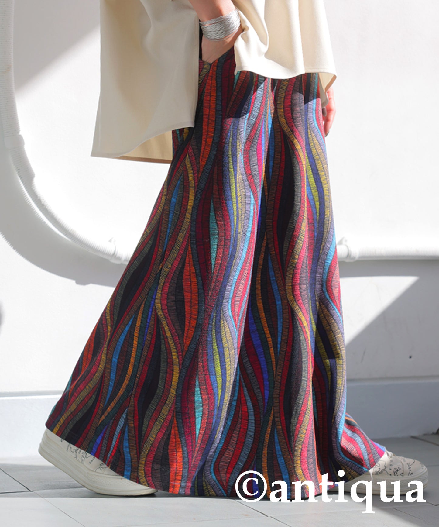 Wave Pattern Skirt Ladies