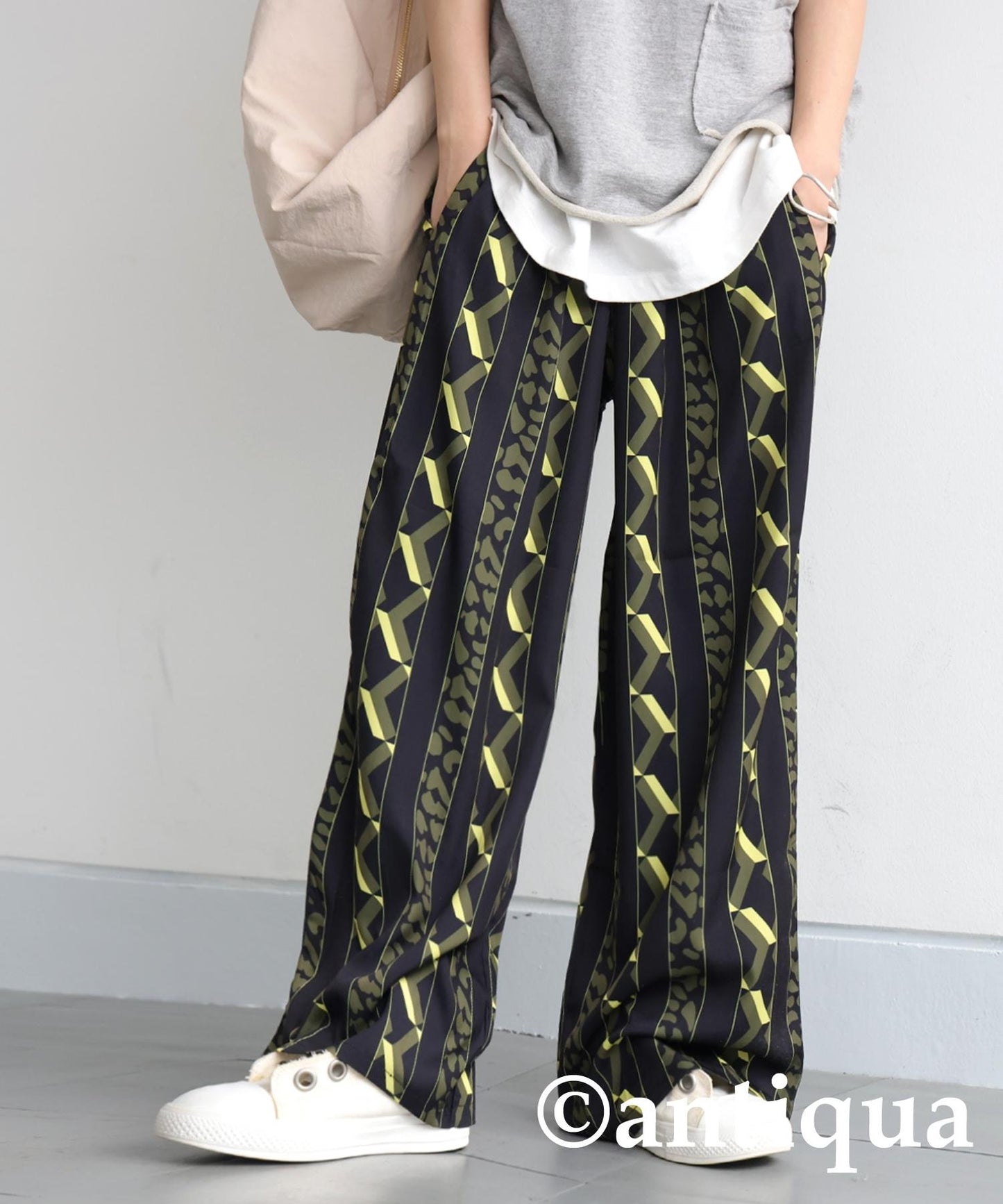 Ladies Art Stripe Wide Pants