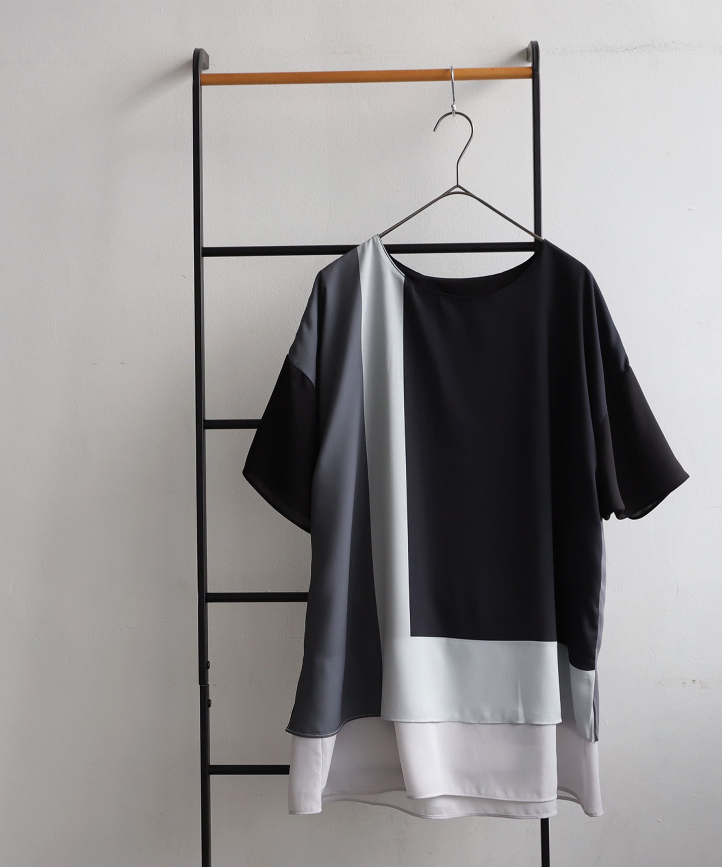 Ladies Layered Block Top