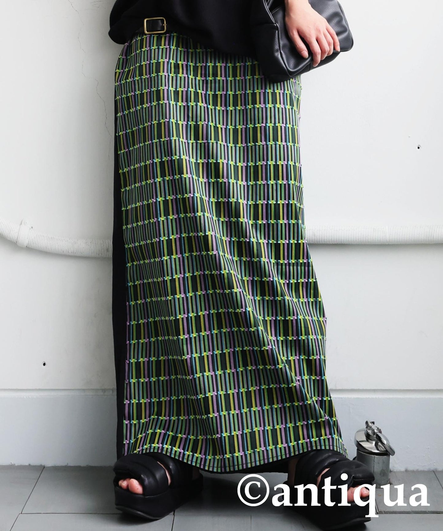 Ladies Striped Switching Skirt