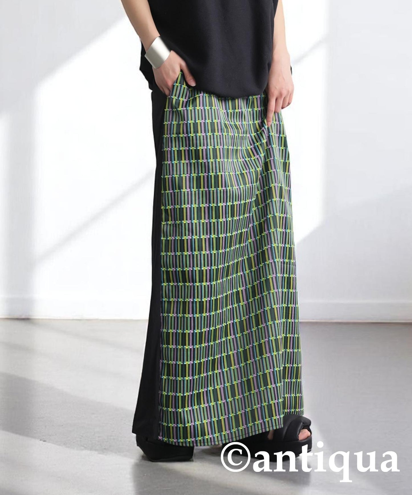 Ladies Striped Switching Skirt