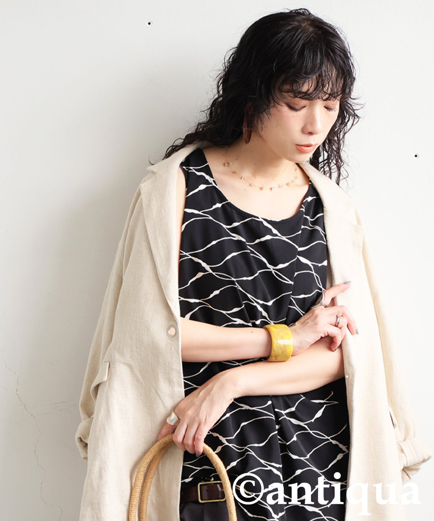 Ladies Wave Pattern Tank Top