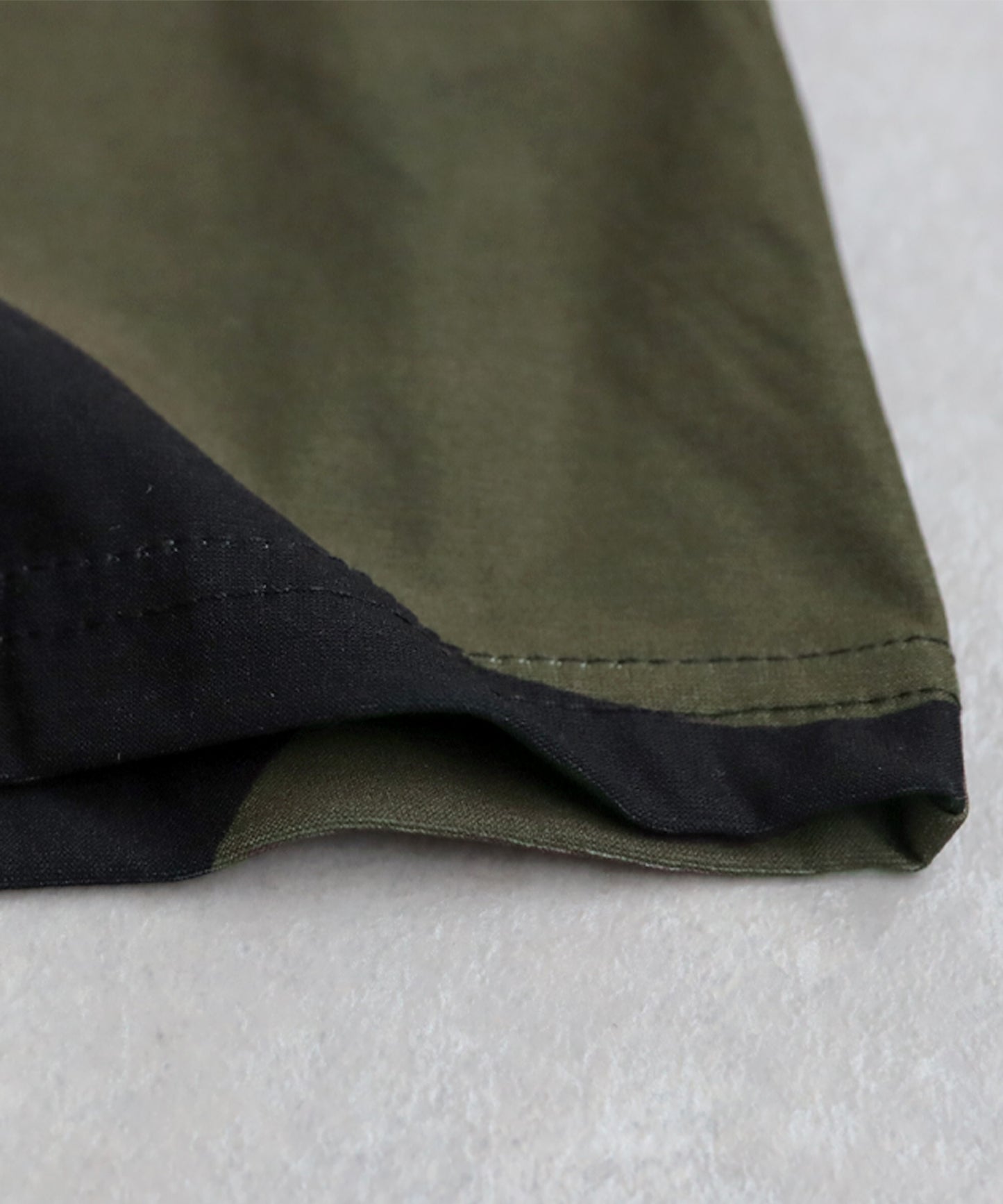 Ladies Polka Dot Half Sleeve Top